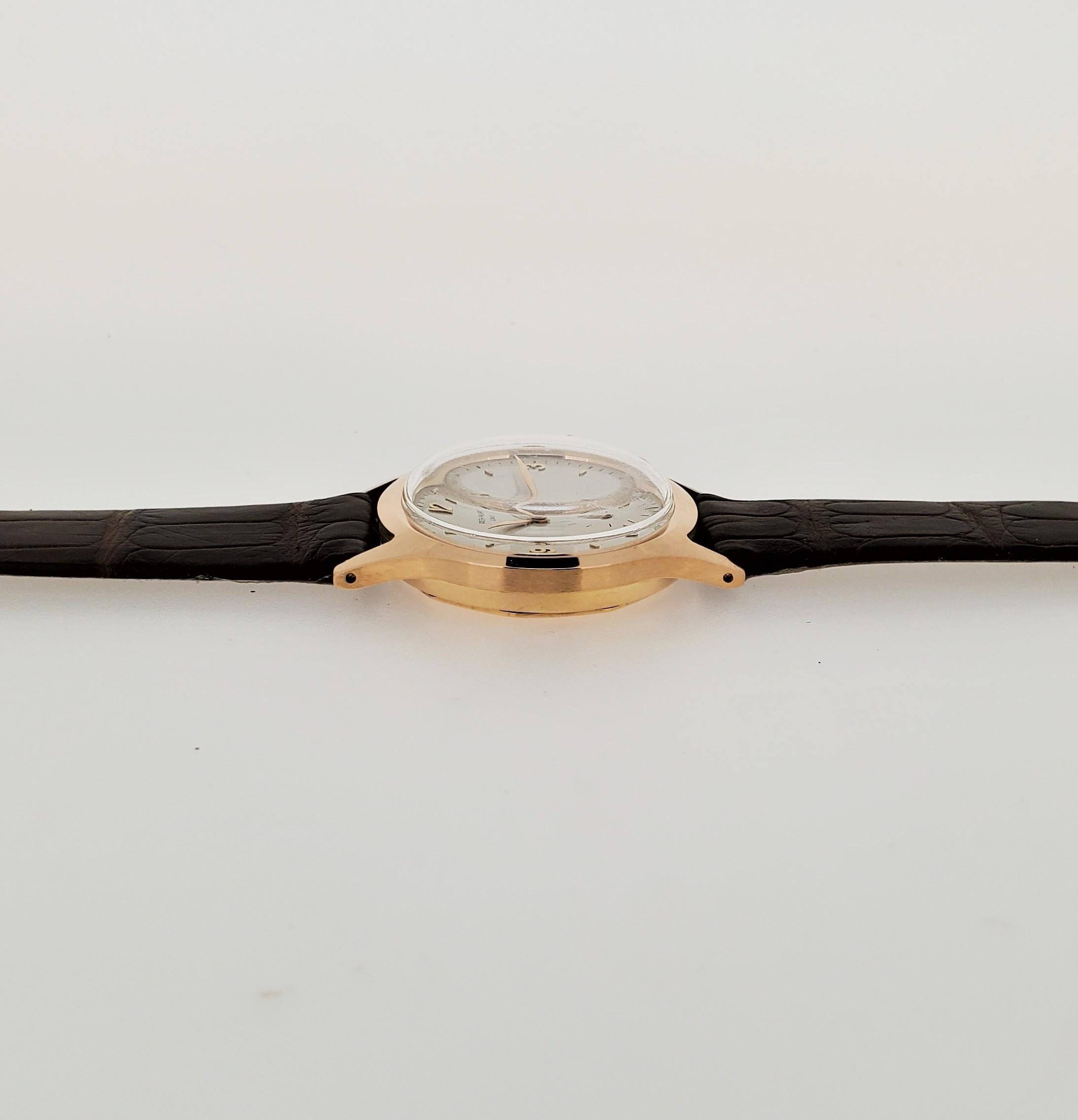 Men's Patek Philippe 565R Vintage Water Resistant Calatrava Rose Gold Watch Circa 1949 For Sale