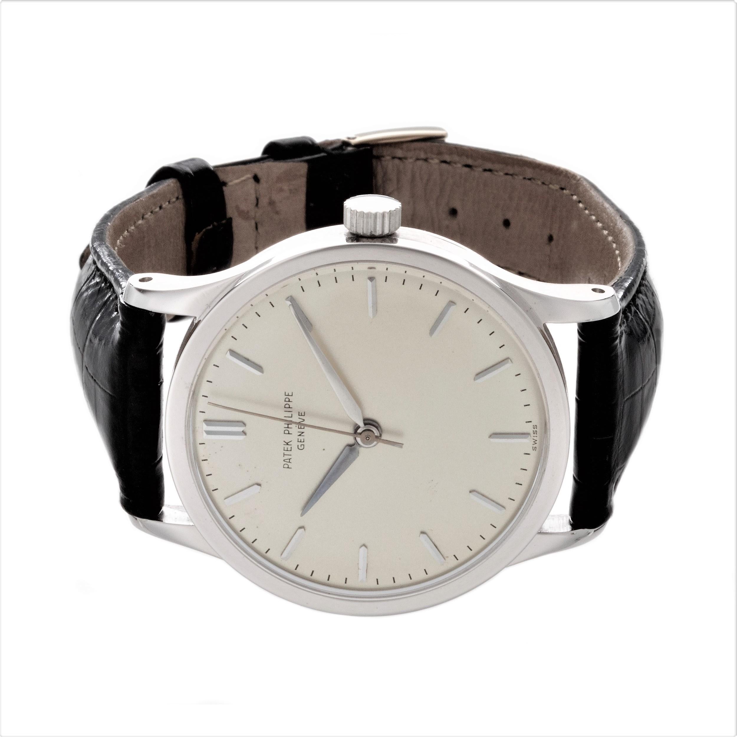 Patek Philippe 570G Calatrava Watch 35.5mm Circa 1968 For Sale 3