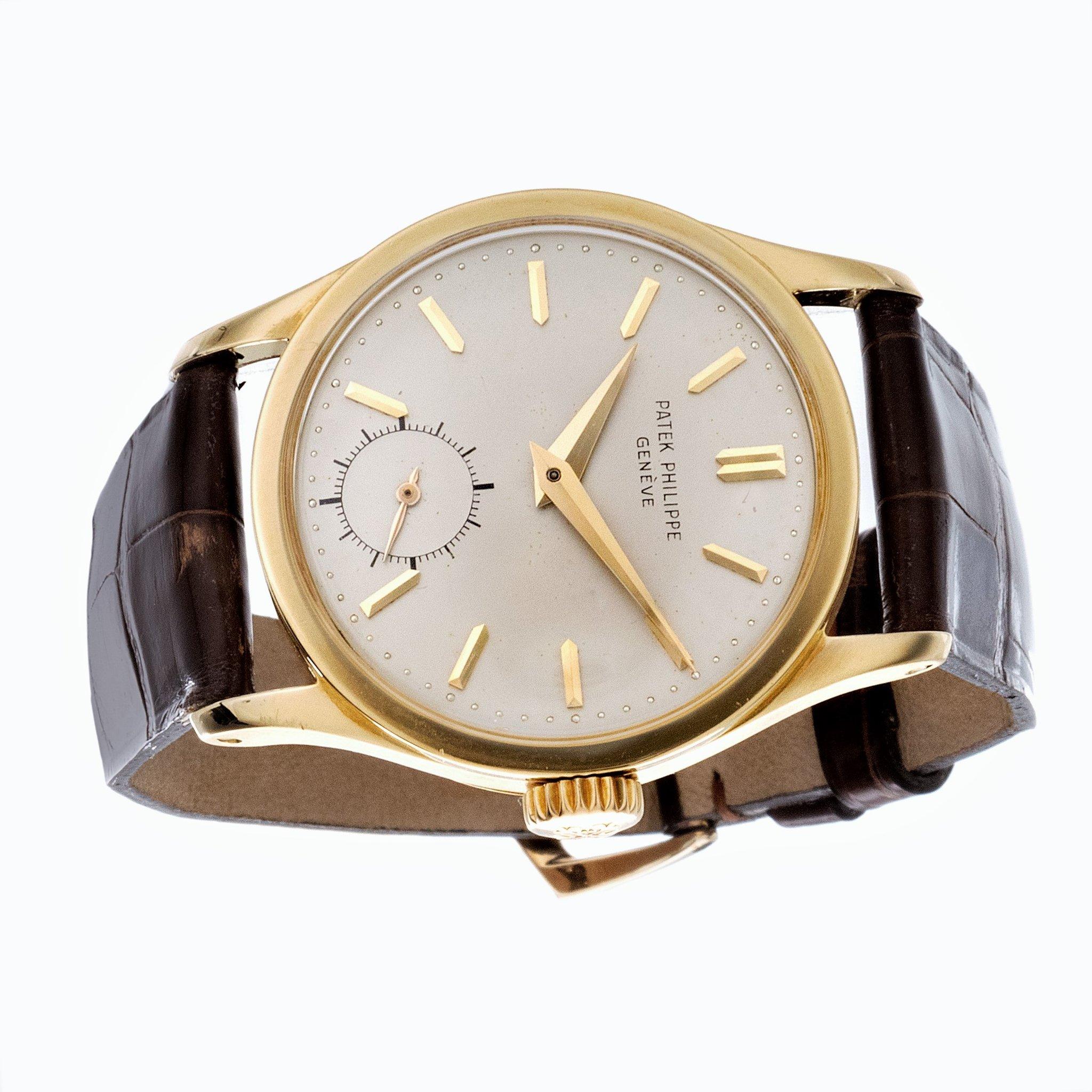 Introduction:
Patek Philippe 96J Calatrava watch.  The watch is made in 18K yellow gold and the case measures 30.5 mm and is fitted with a 12