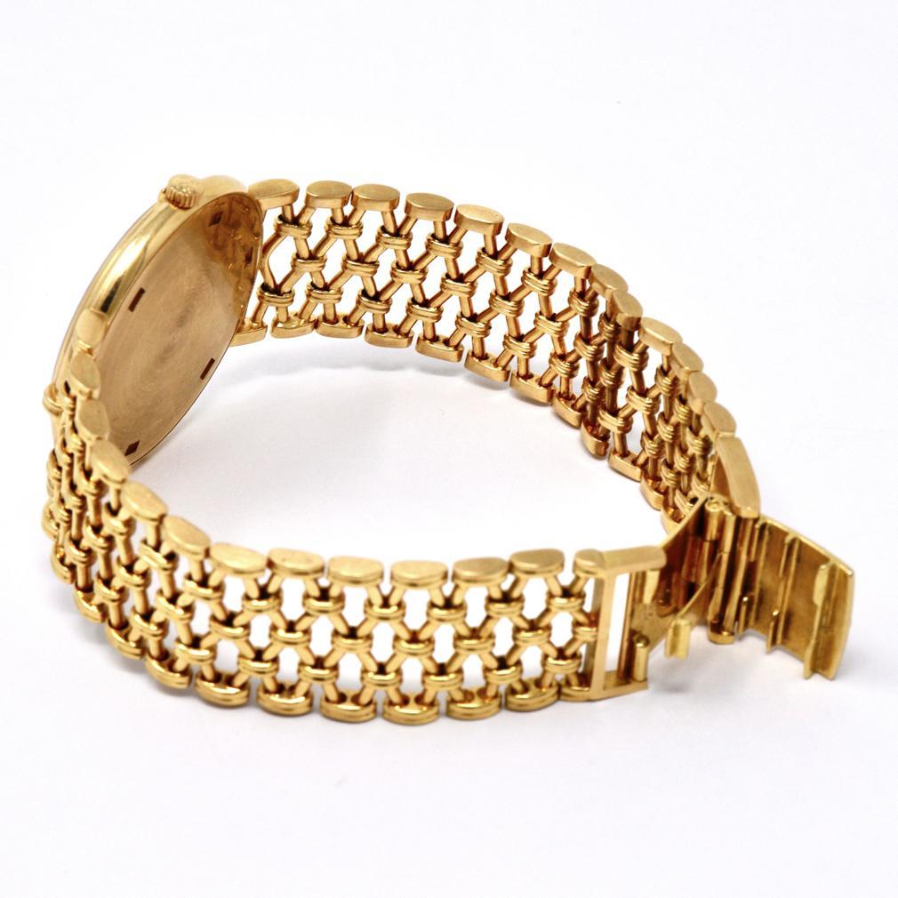 Patek Philippe, A Very Rare Calatrava 18K Yellow Gold Bracelet Watch, Ref 3821/1 For Sale 6