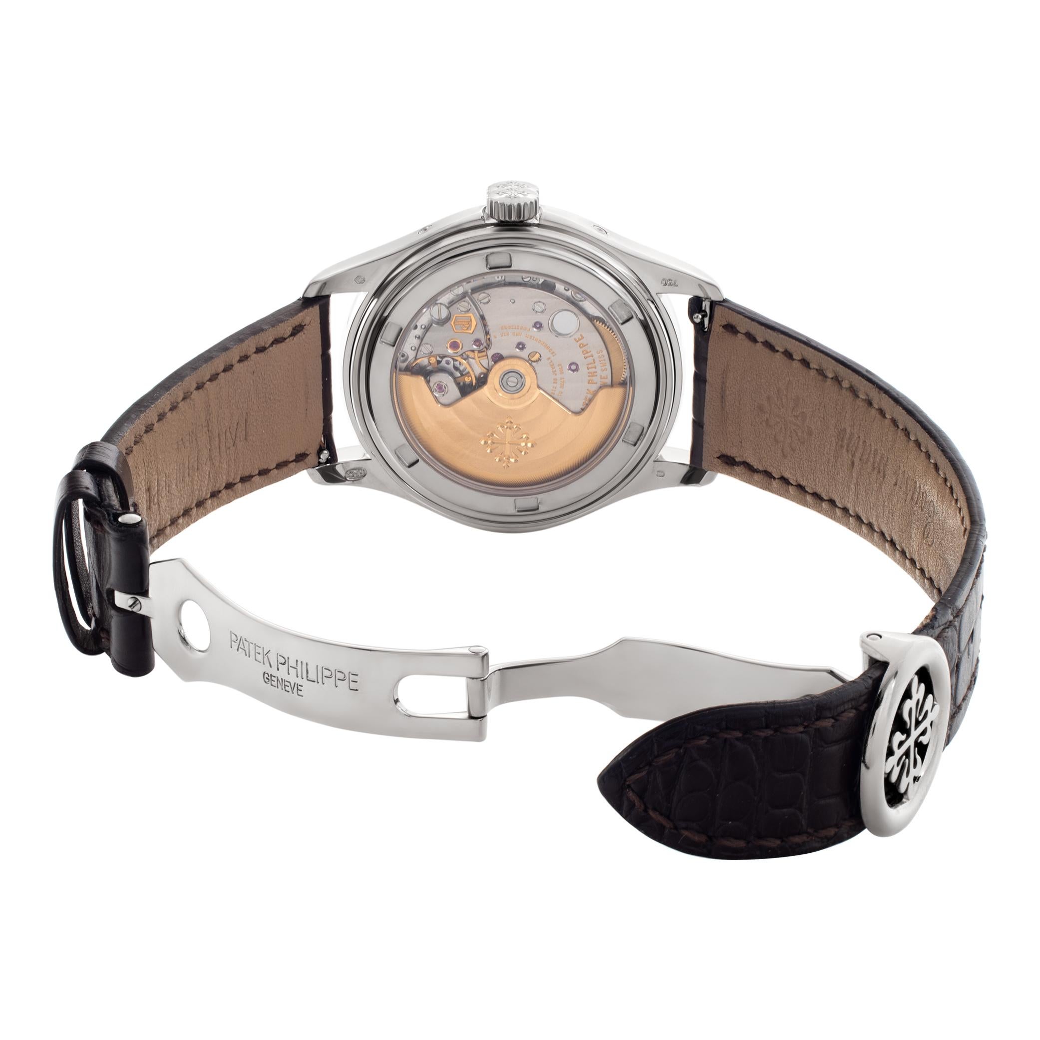 Men's Patek Philippe Annual Calendar 18k white gold Automatic Wristwatch Ref 5146G For Sale