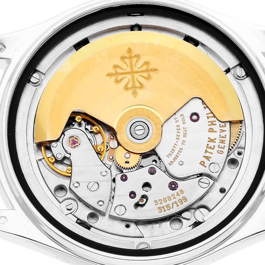 Patek Philippe Annual Calendar Moonphase White Gold Mens Watch 5036 en vente 3