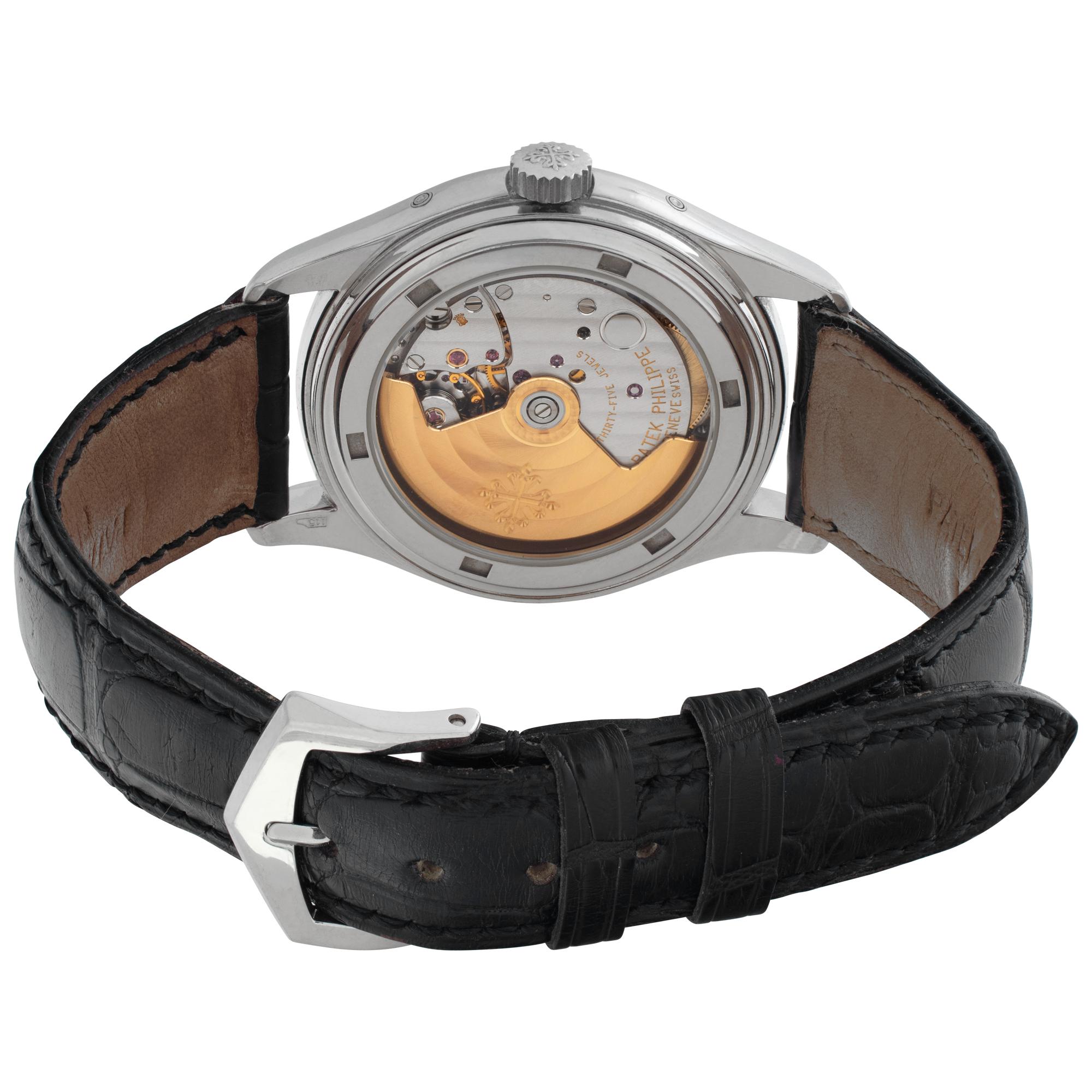 Women's or Men's Patek Philippe Annual Calendar platinum Auto Wristwatch Ref 5035p For Sale