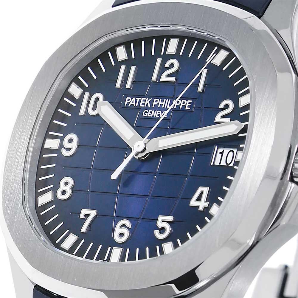 To celebrate the 20th anniversary of the Aquanaut collection, Patek Philippe released this blue edition of a 5168 in a jumbo 42.2mm design. The casually elegant 5168G-001 features a white gold case that is 42.2mm in diameter and 8.25mm thick with a