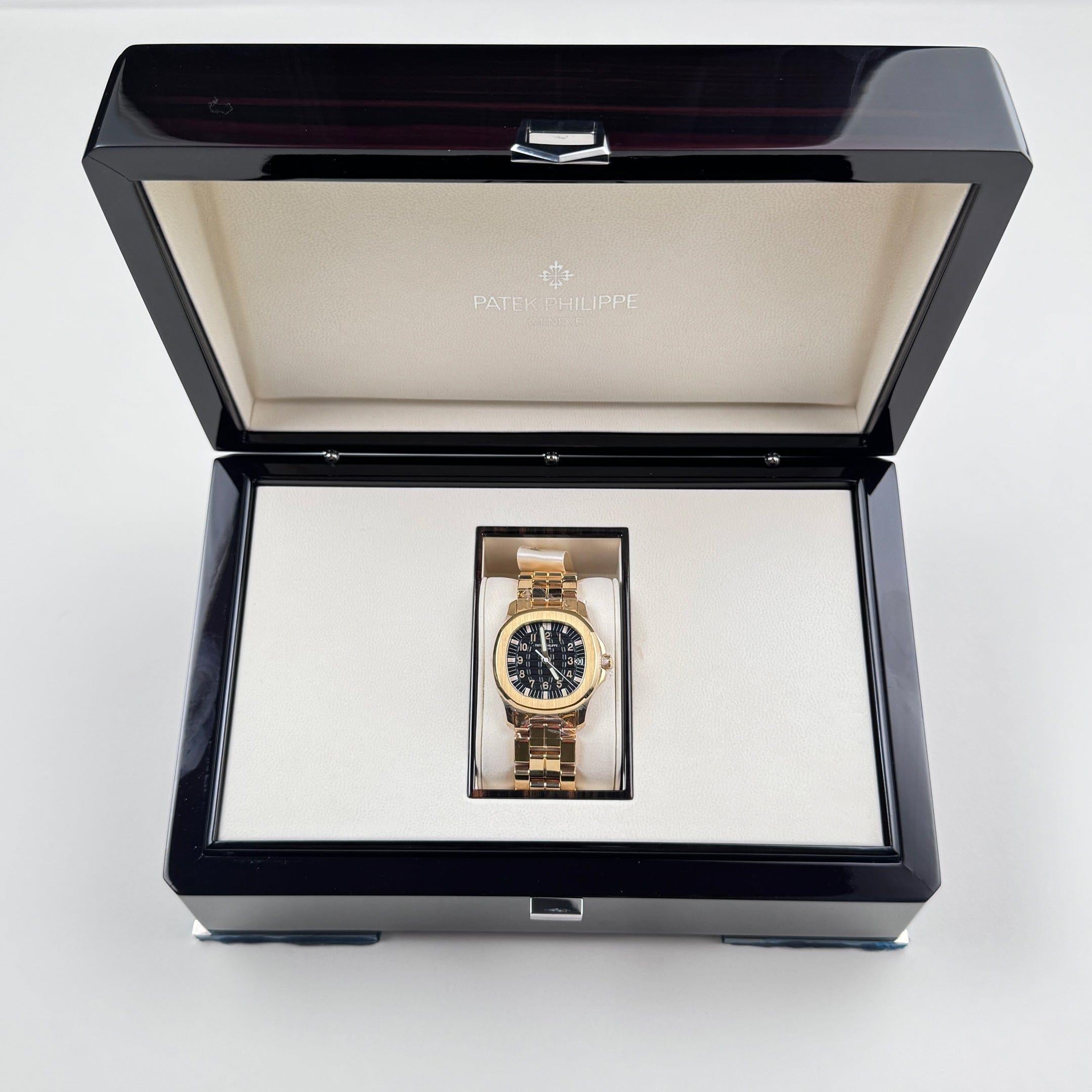 Patek Philippe Aquanaut 5066/1J Yellow Gold Black Dial For Sale 6