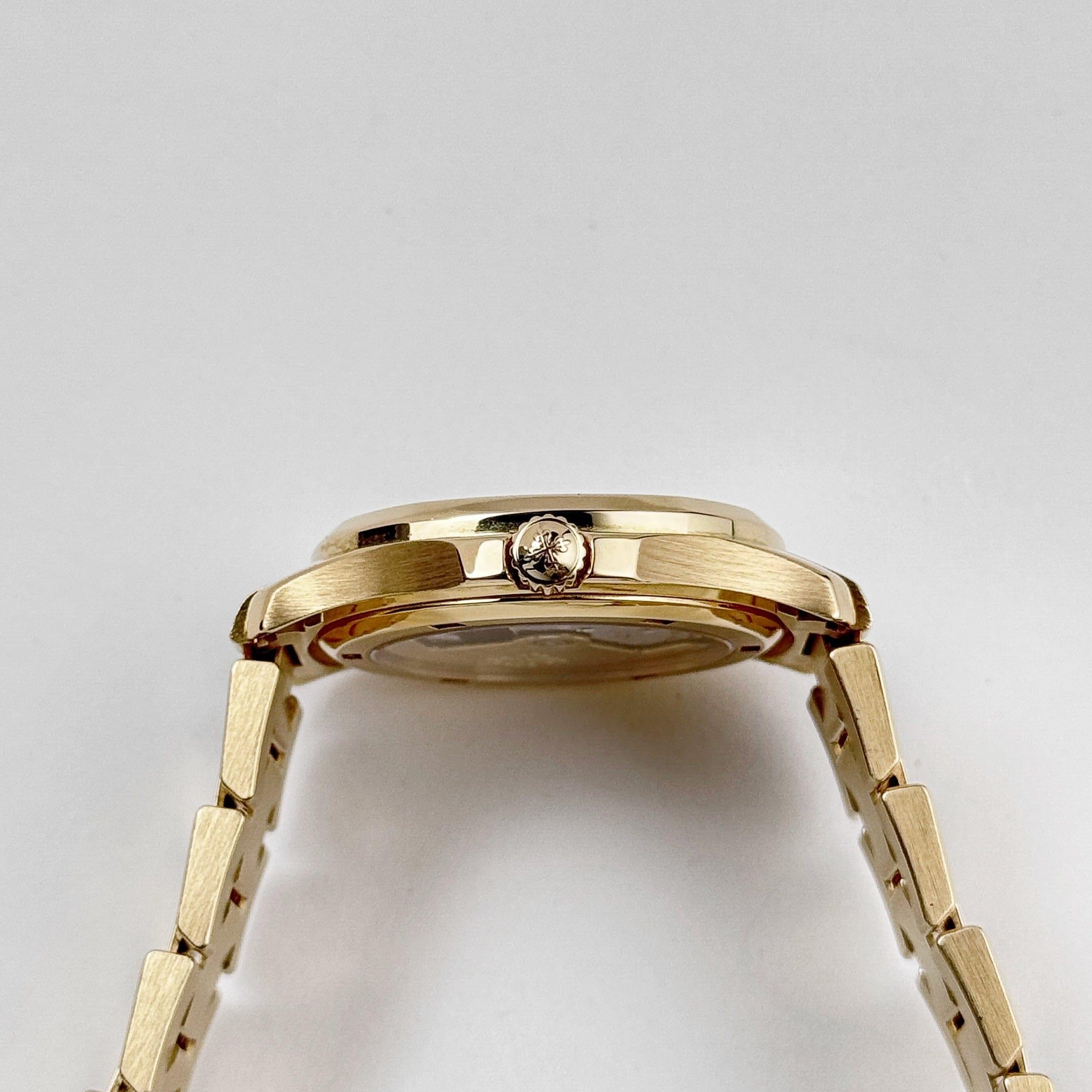 Patek Philippe Aquanaut 5066/1J Yellow Gold Black Dial For Sale 2
