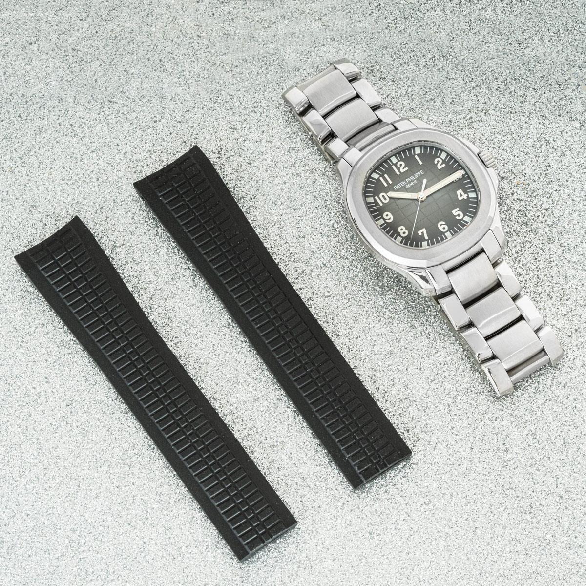 Patek Philippe Aquanaut Stainless Steel 5167/1A-001 For Sale 3