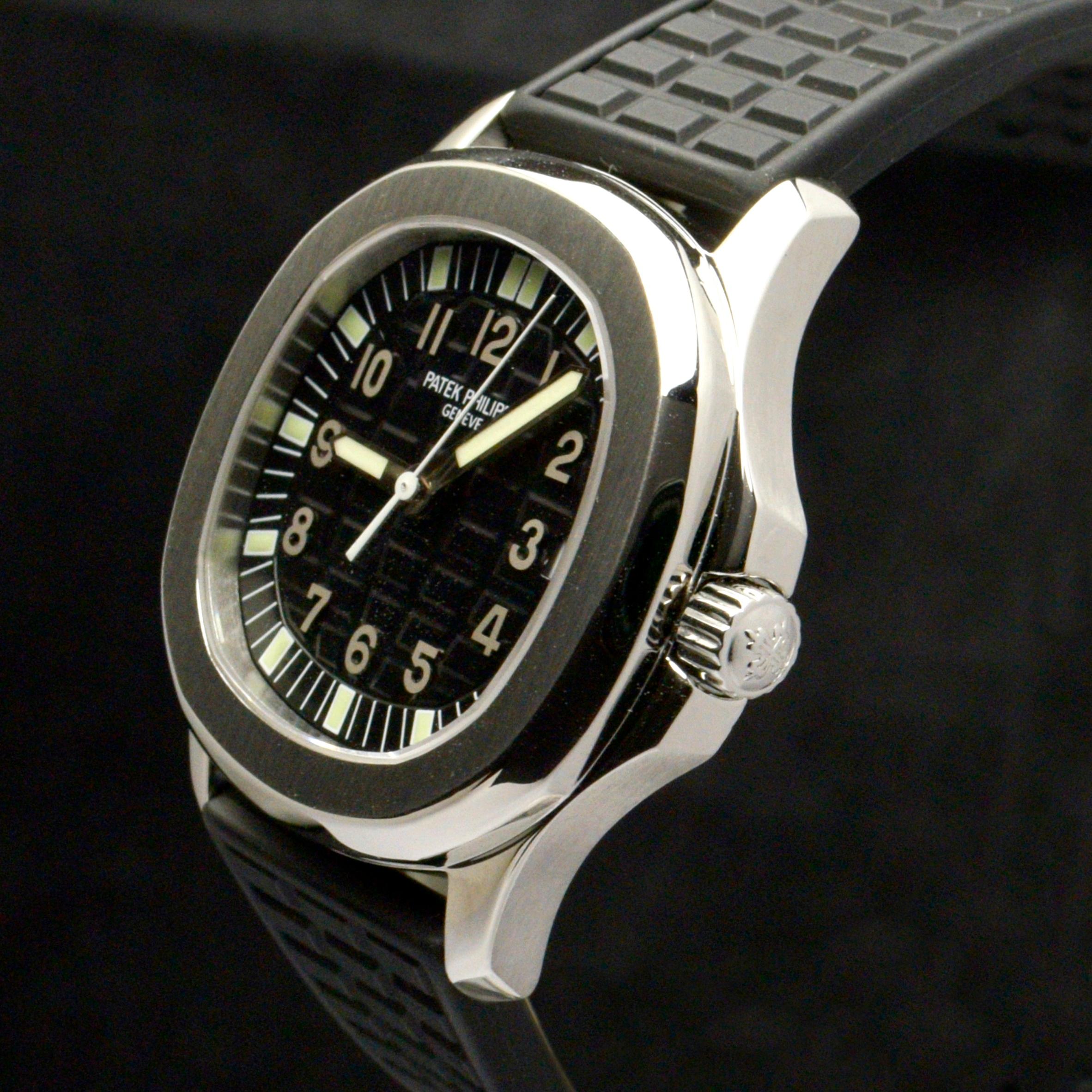 Patek Philippe Aquanaut Stahl-Automatikuhr Midsize 5066A-001 mit Papier, 2007 1