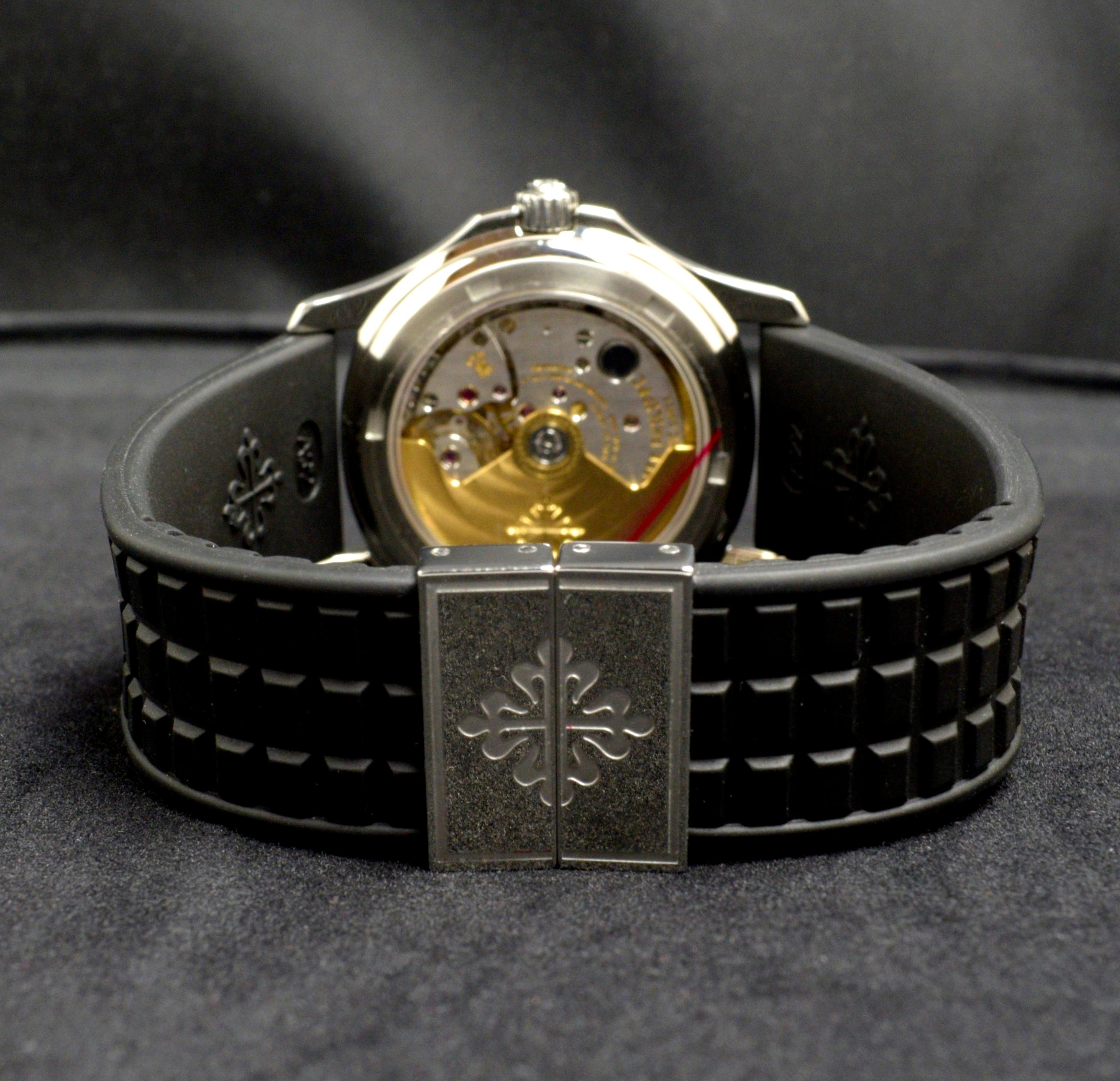 Patek Philippe Aquanaut Stahl-Automatikuhr Midsize 5066A-001 mit Papier, 2007 3