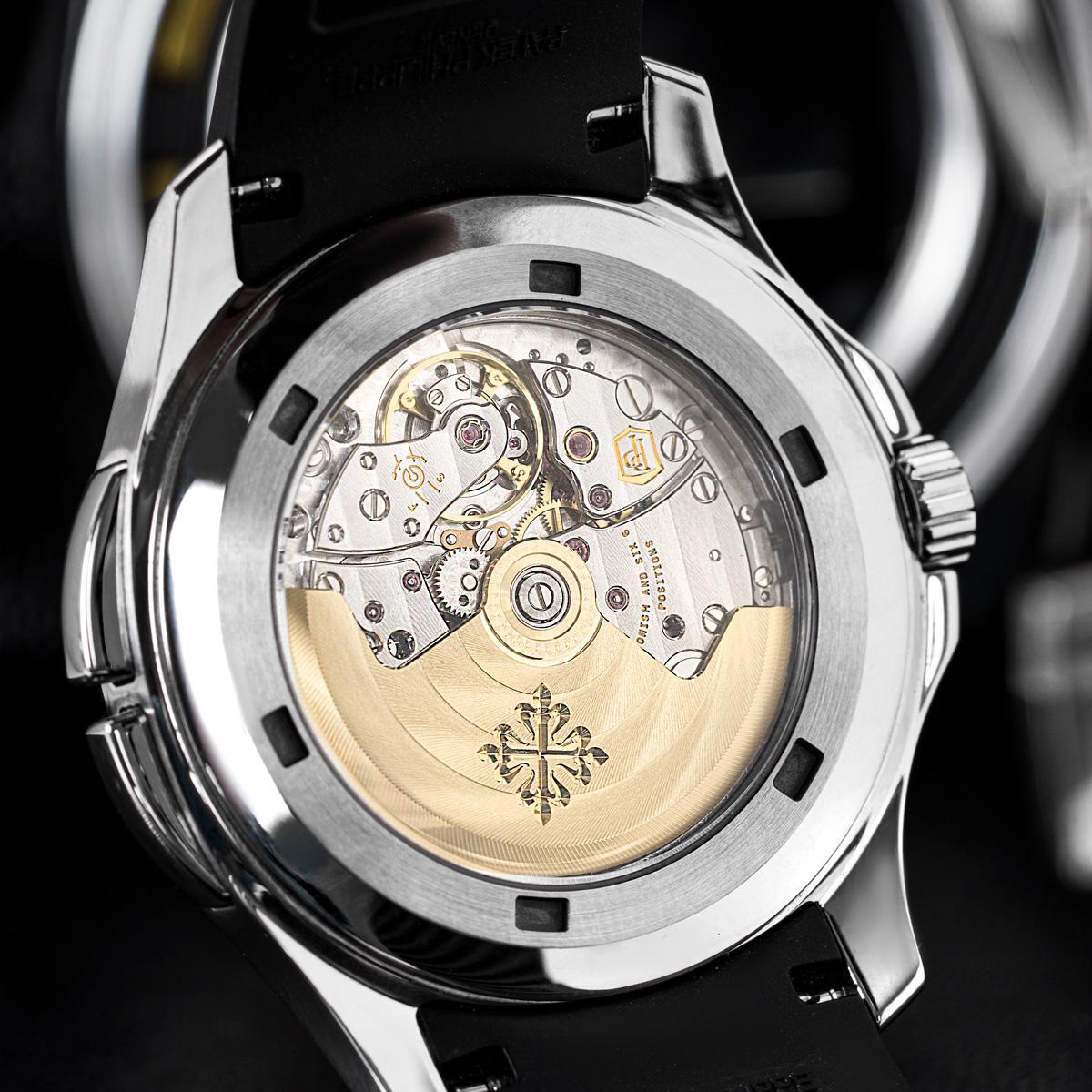 Patek Philippe Aquanaut Travel Time 5164A-001 1