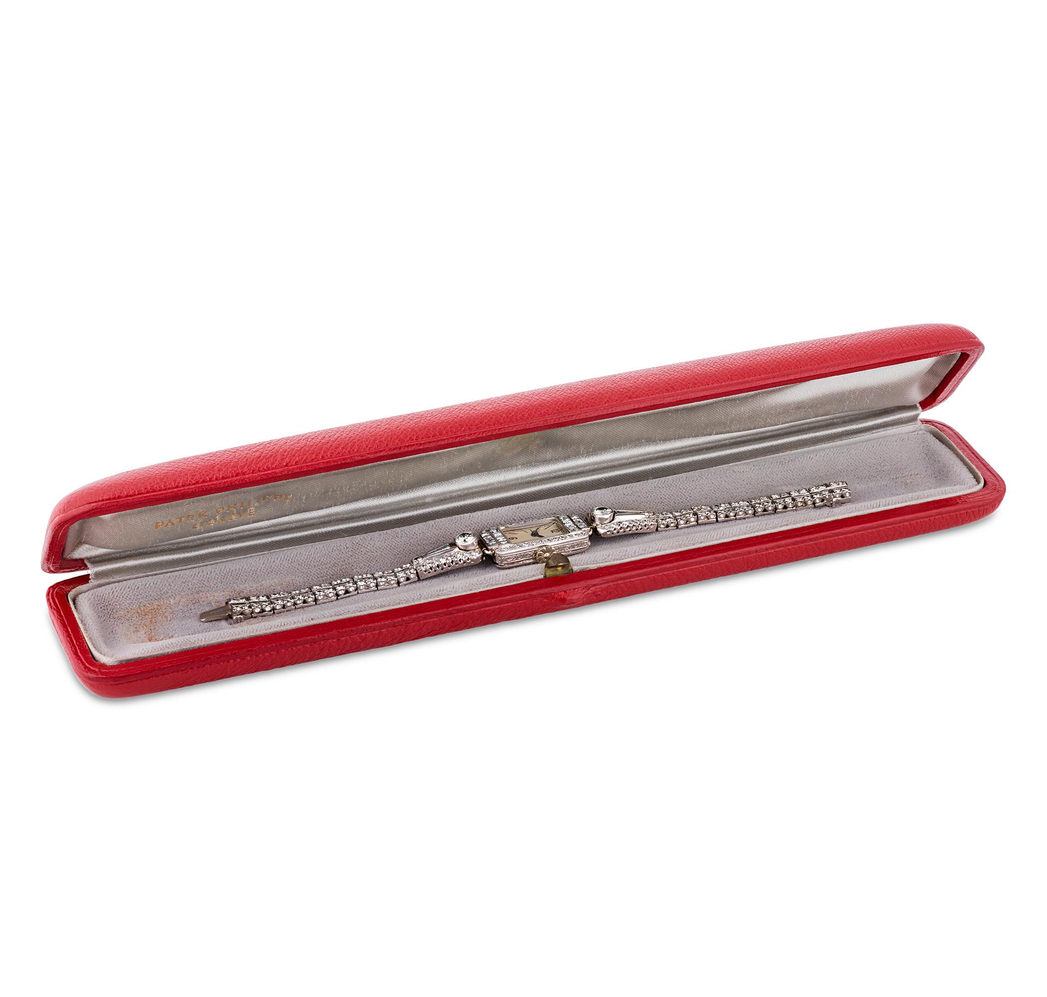 Taille ronde Patek Philippe Montre-bracelet Art déco avec diamants en vente