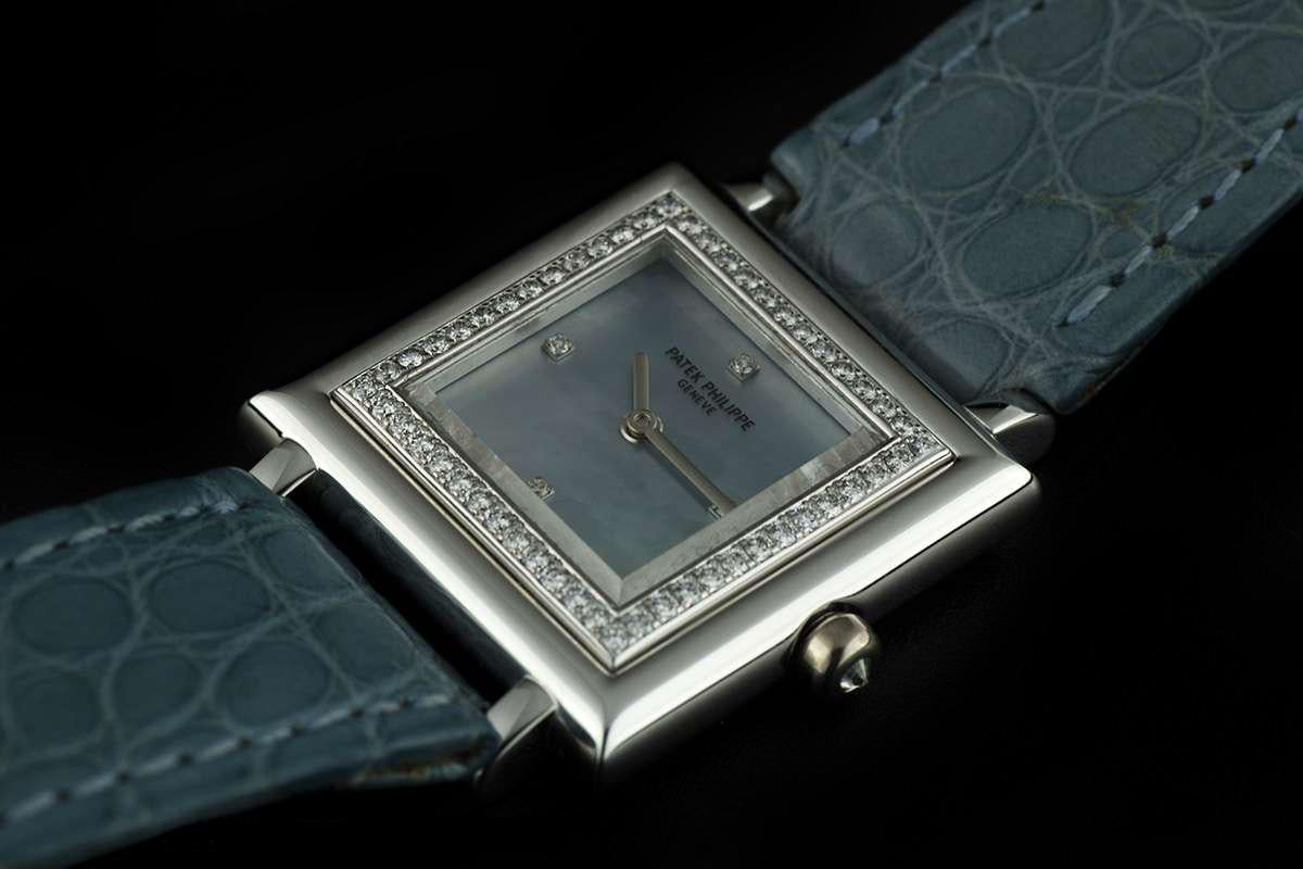 patek philippe pearl watch