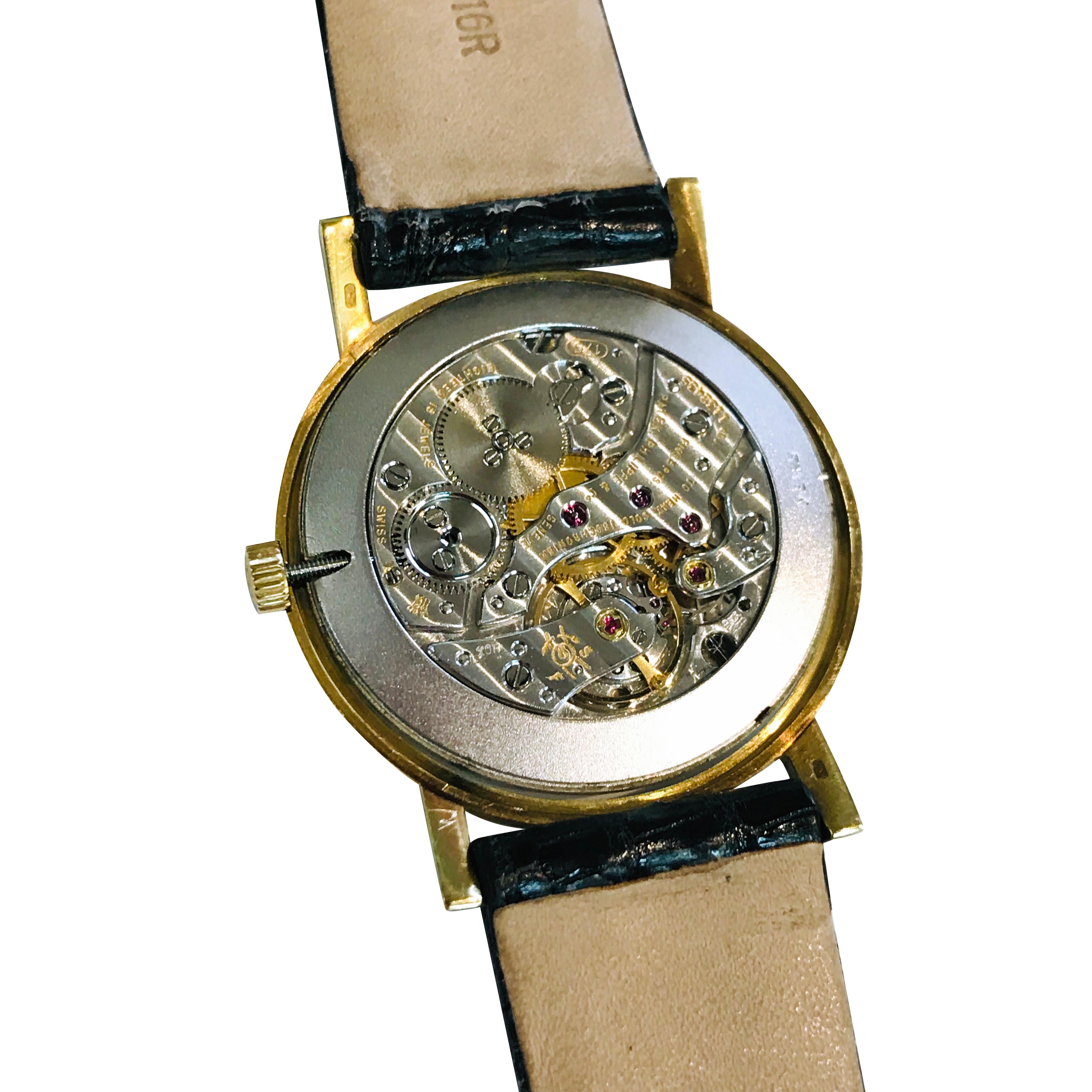 Women's or Men's Patek Philippe Calatrava, 18 Jewel Movement Wristwatch For Sale