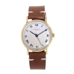 Patek Philippe Calatrava 18 Karat Yellow Gold Wristwatch