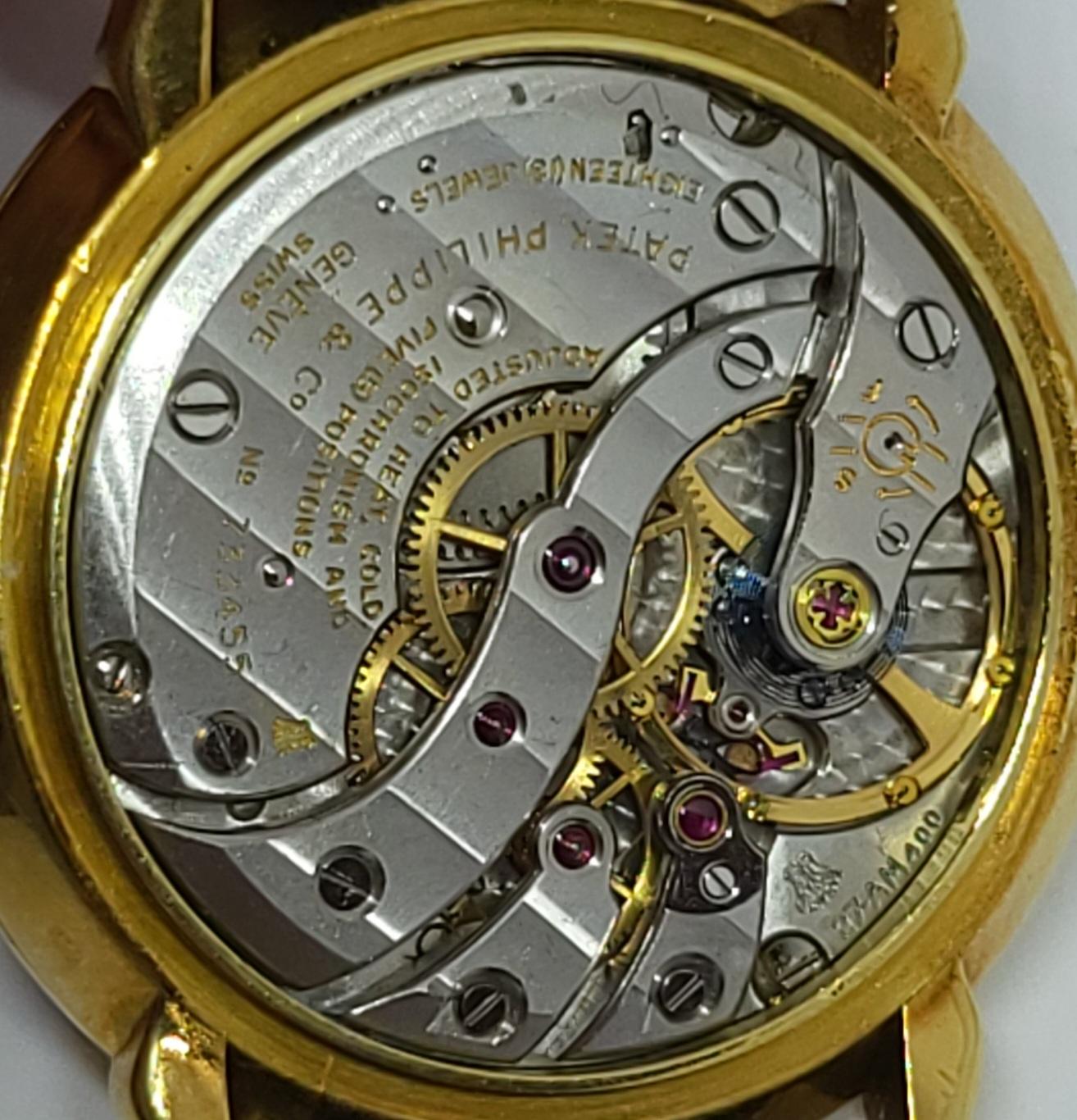 Patek Philippe Calatrava 18 Kt Gold Armbanduhr Kal. 27 AM 400 Anti-magnétiques im Angebot 1