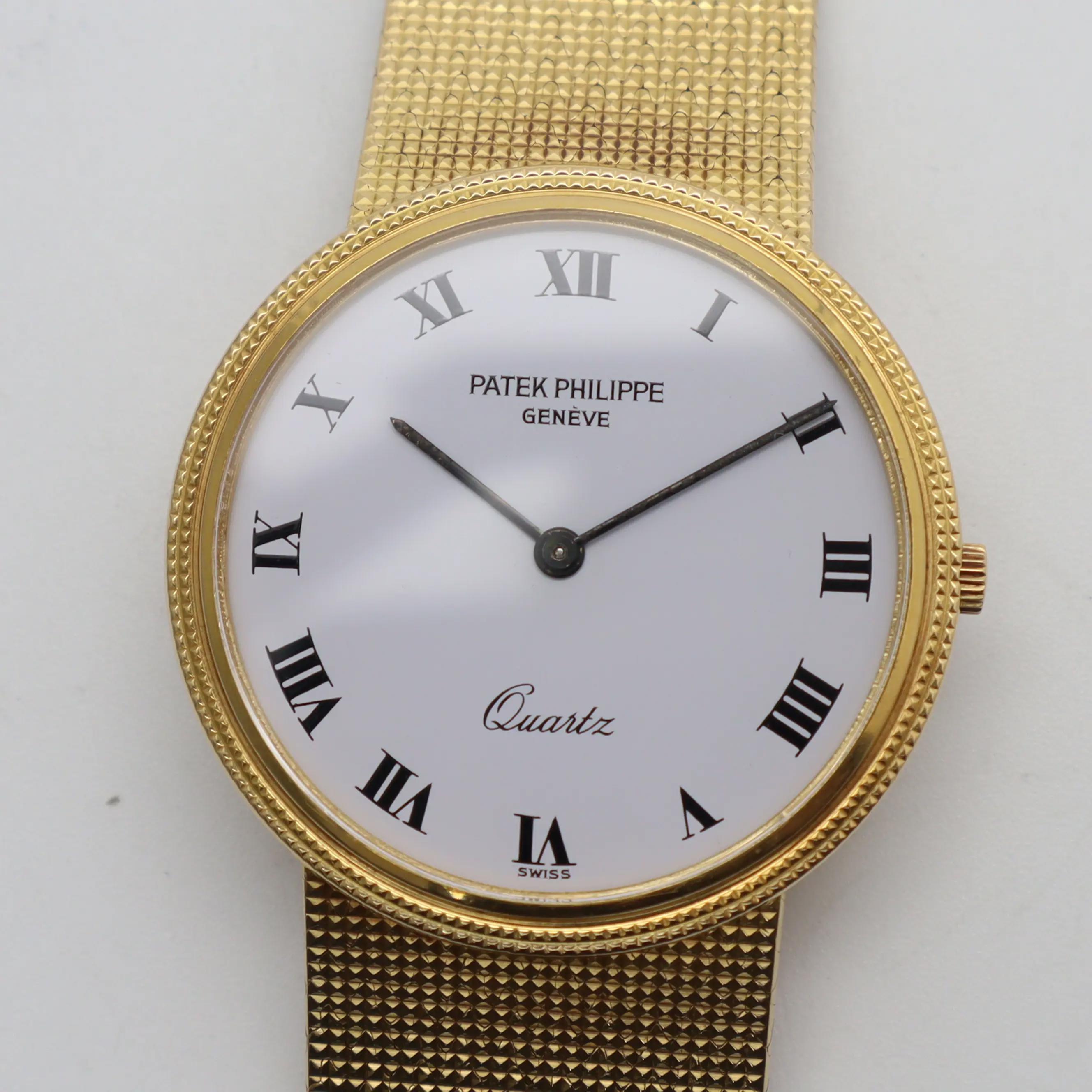 Patek Philippe Calatrava 18k Gold White Dial Quartz Mens Watch 3744-1 2