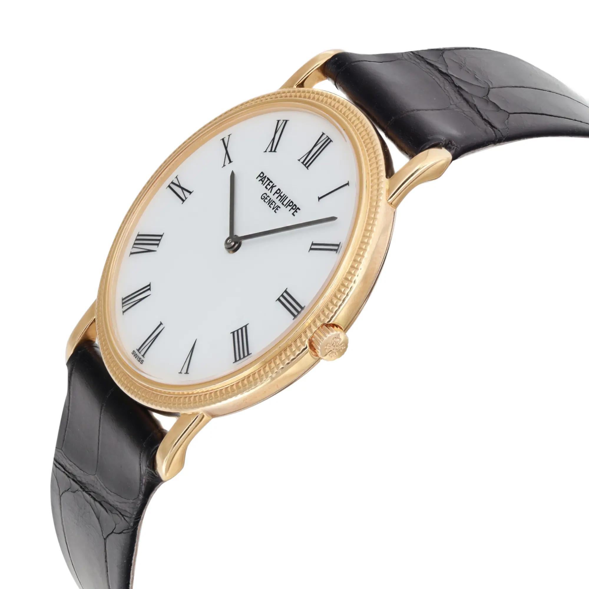 Patek Philippe Calatrava 18K Gold White Porcelain Dial Manual Wind Watch 3520D In Good Condition For Sale In New York, NY