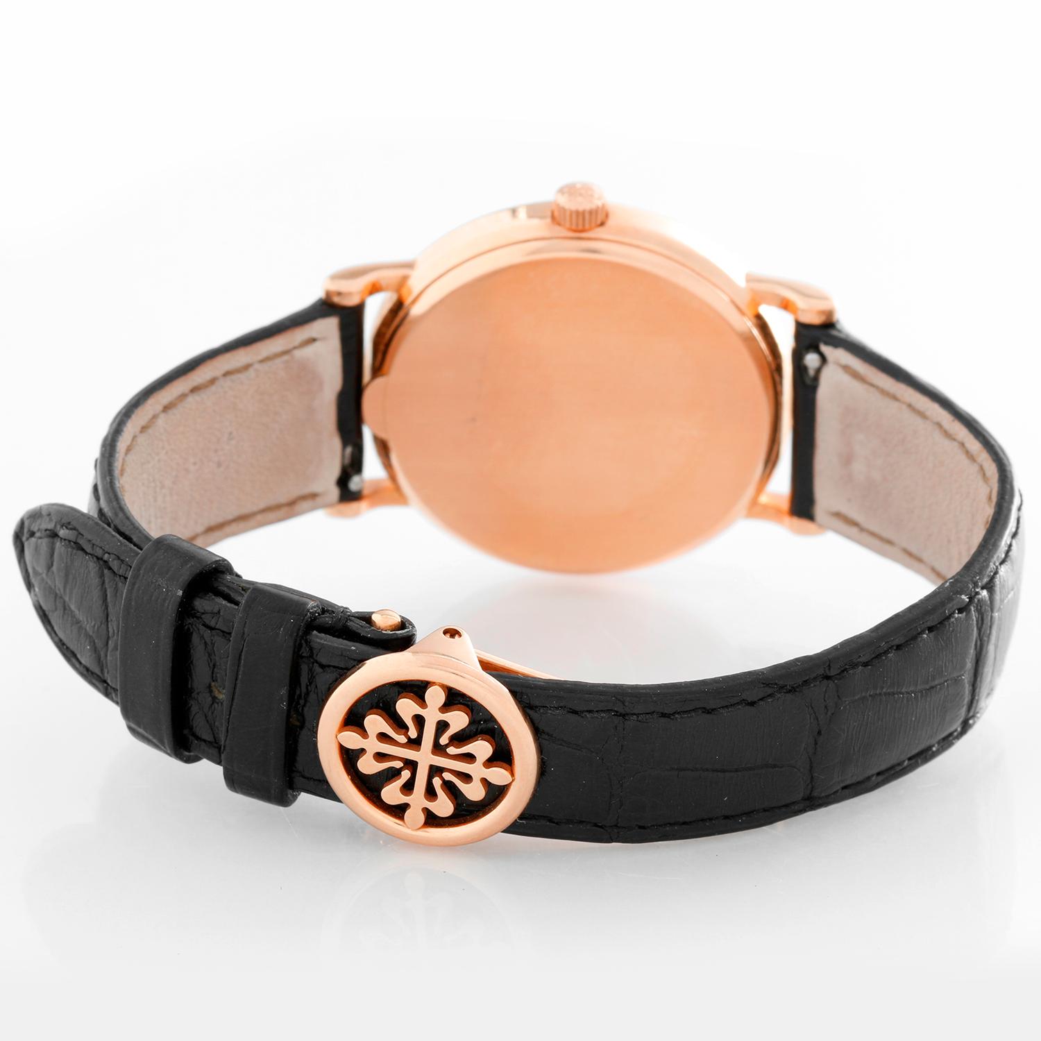 Patek Philippe Calatrava 18 Karat Men's Watch 3802, R 'or 3802R; 3802/200' In Excellent Condition In Dallas, TX