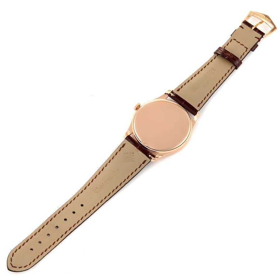 Patek Philippe Calatrava Herrenuhr 5196 mit 18 Karat Roségold und silbernem Zifferblatt im Angebot 8