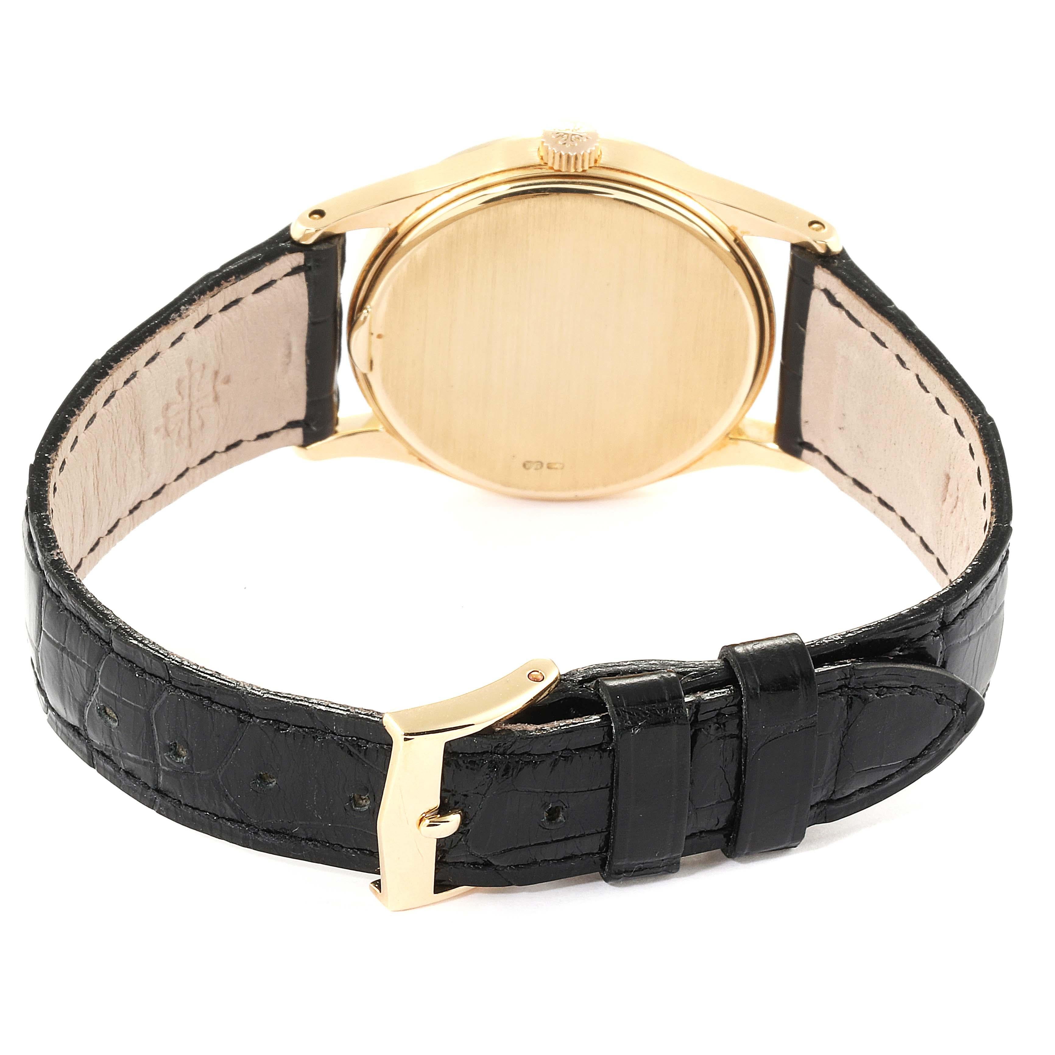 Patek Philippe Calatrava 18 Karat Rose Gold Vintage Watch 3796 For Sale 1