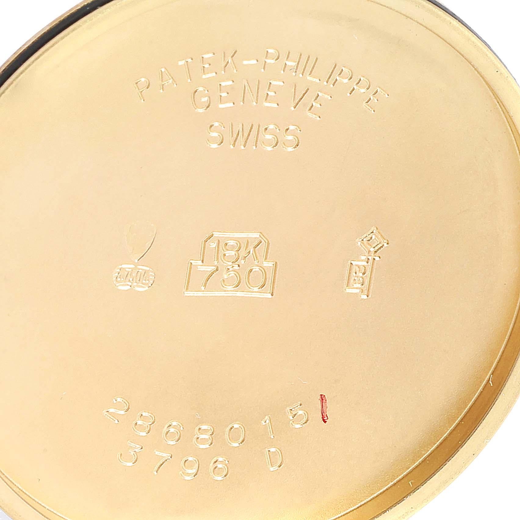 Patek Philippe Calatrava 18 Karat Rose Gold Vintage Watch 3796 For Sale 2