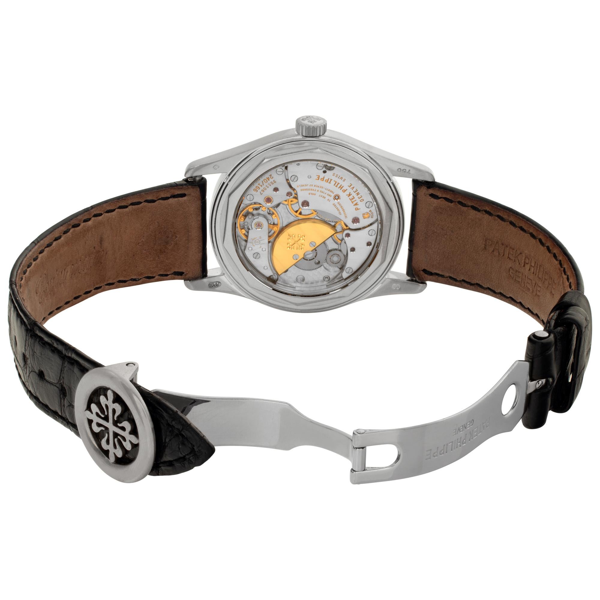 Women's or Men's Patek Philippe Calatrava 18k white gold Automatic Wristwatch Ref 6000g For Sale