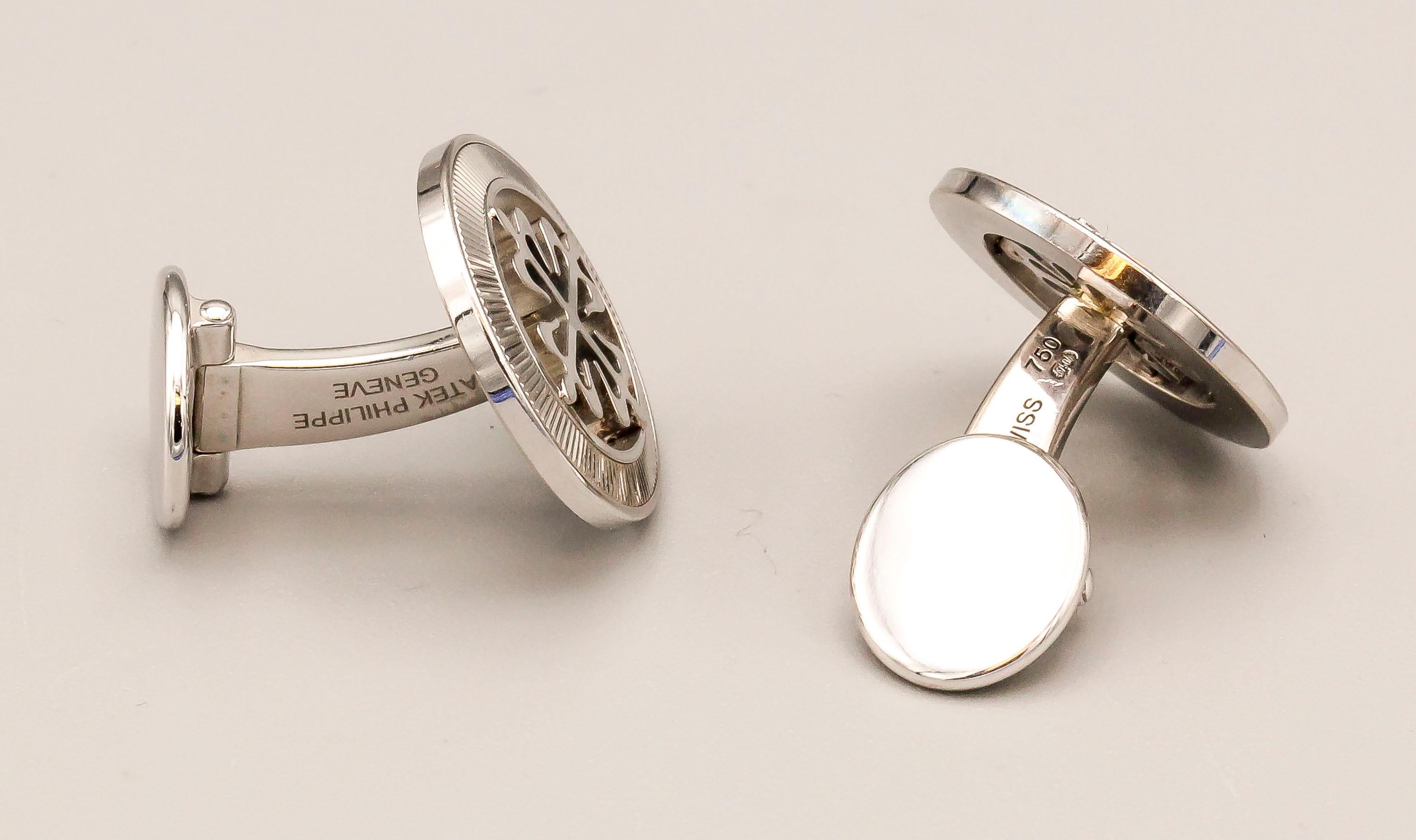 Fine pair of 18K white gold cross cufflinks, from the 