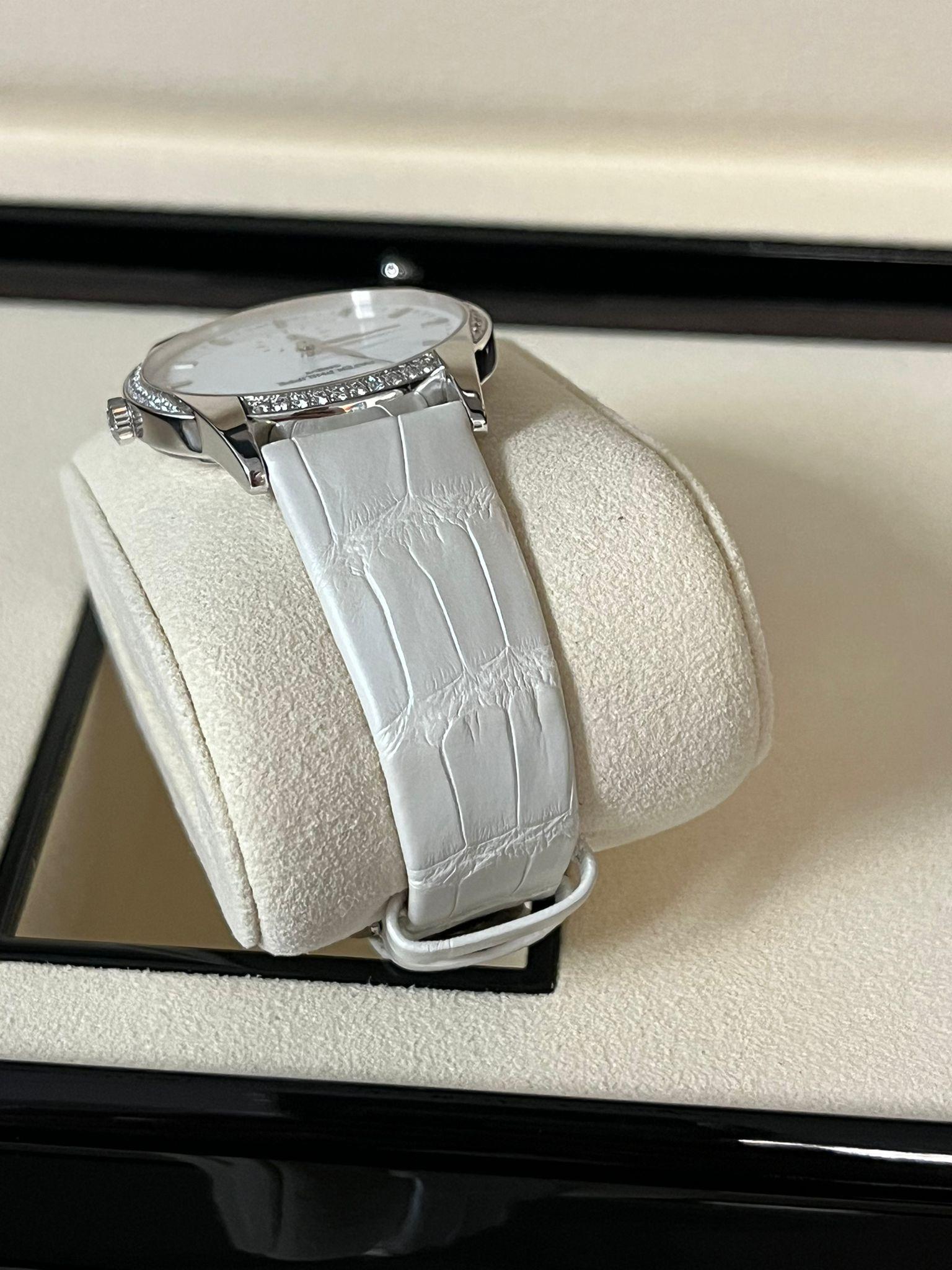 Patek Philippe Calatrava 18K White Gold Diamond Bezel Ladies Watch 7122/200G-001 For Sale 10