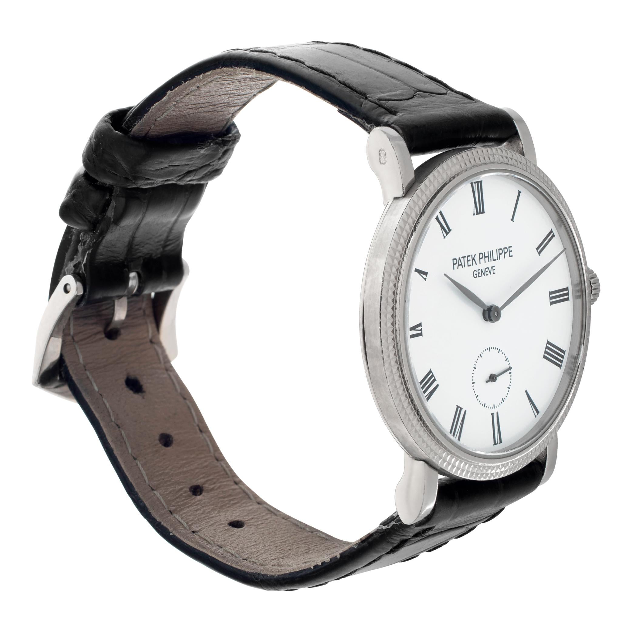 Patek Philippe Calatrava 18k white gold Manual Wristwatch Ref 7119 In Excellent Condition For Sale In Surfside, FL
