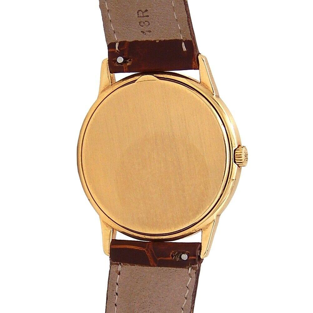 Patek Philippe Calatrava 18 Karat Yellow Gold Automatic Men's Watch 3602J For Sale 1