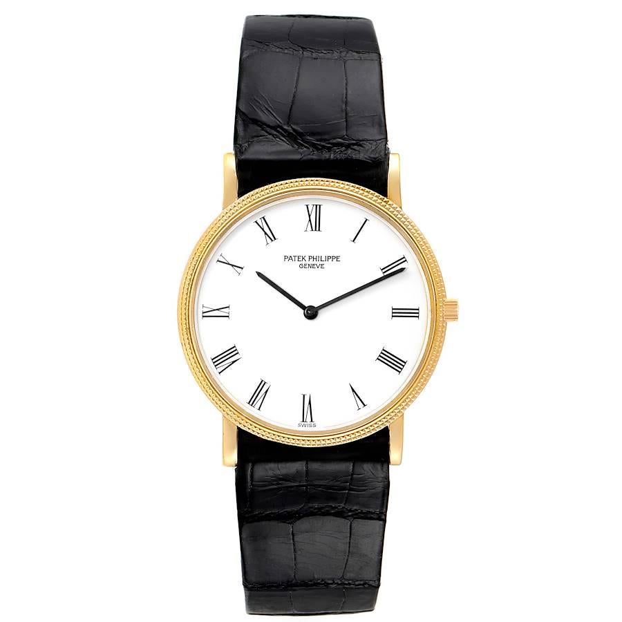 Patek Philippe Calatrava Montre pour homme en or jaune 18k 3520 Papiers. Mouvement à remontage manuel. Rhodié, décor fausses cotes, échappement à ancre en ligne droite, balancier Gyromax ajusté à la chaleur, au froid, à l'isochronisme et à 5