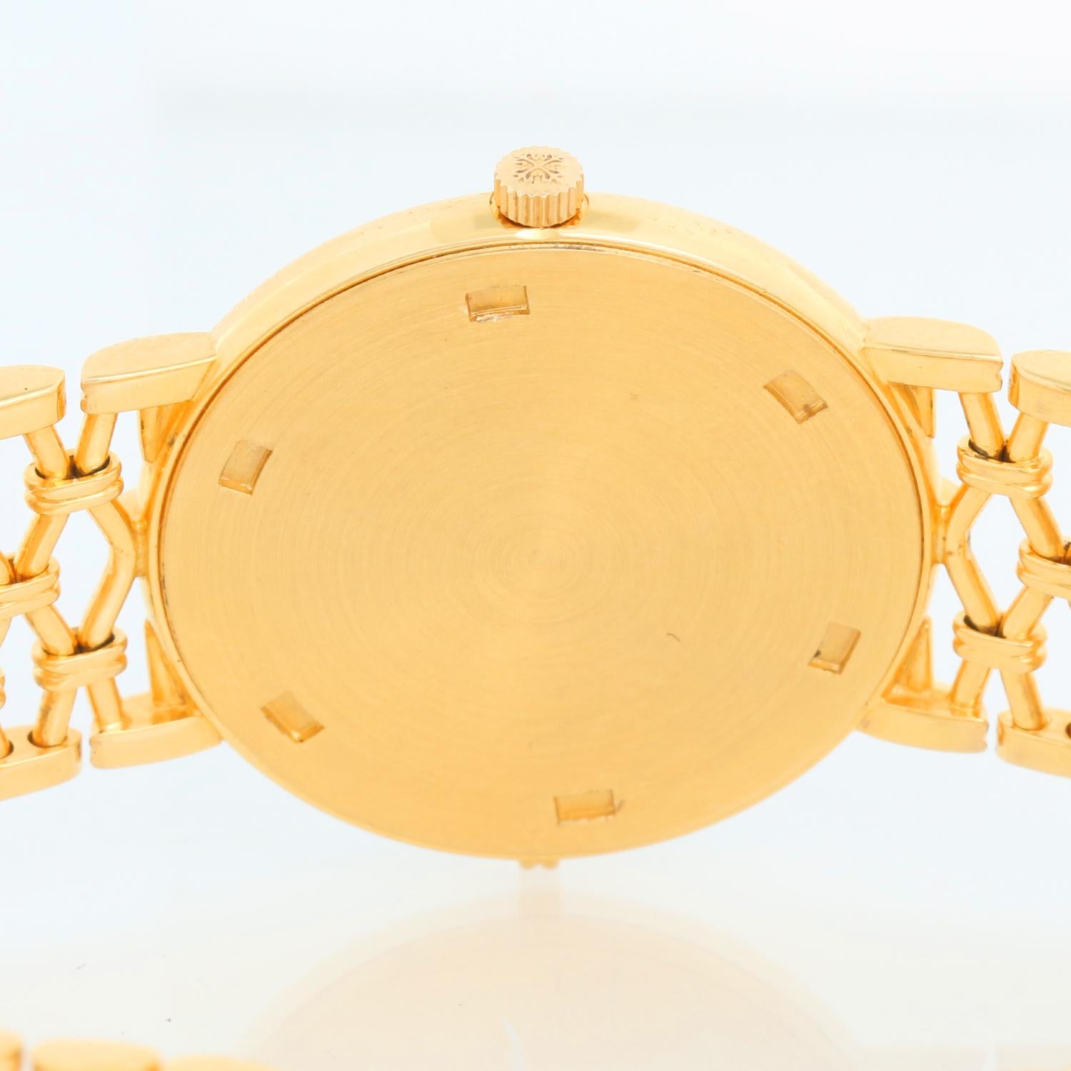 Patek Philippe Calatrava 18k Yellow Gold Men's Watch  3821/1 2