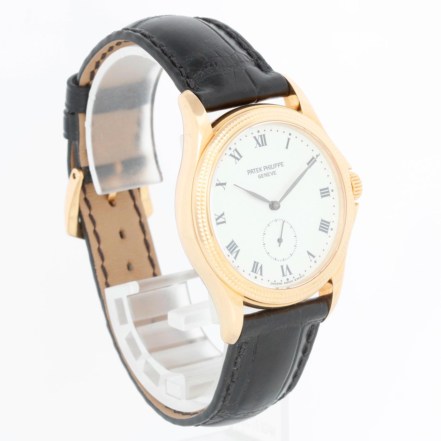 Patek Philippe Calatrava 18k Yellow Gold Men's Watch 5115 J (or 5115J) In Excellent Condition In Dallas, TX