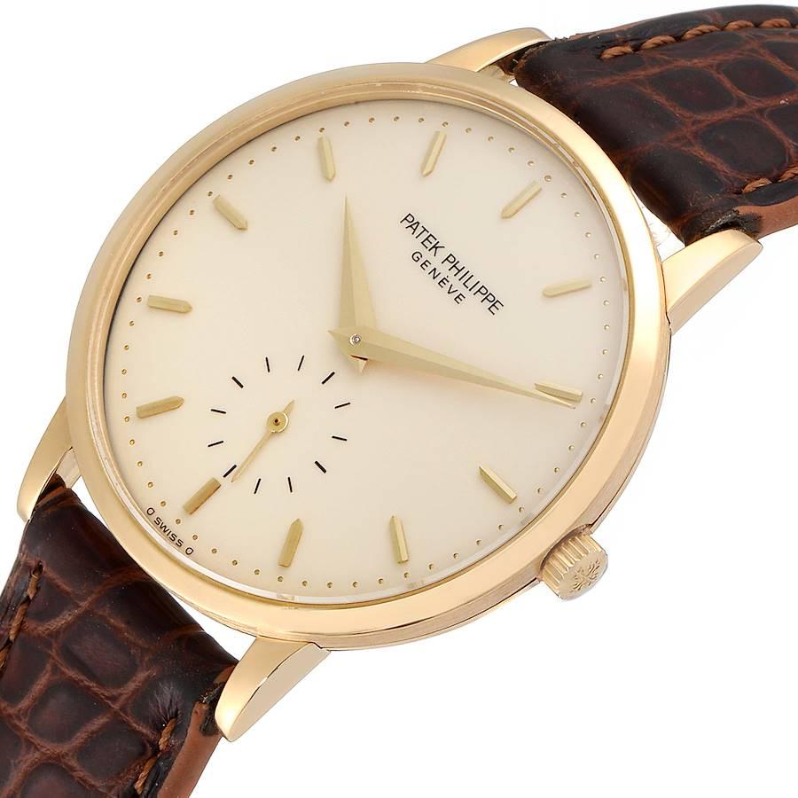 Herrenuhr von Patek Philippe Calatrava, 18 Karat Gelbgold Porzellan Zifferblatt 3893 im Angebot 2