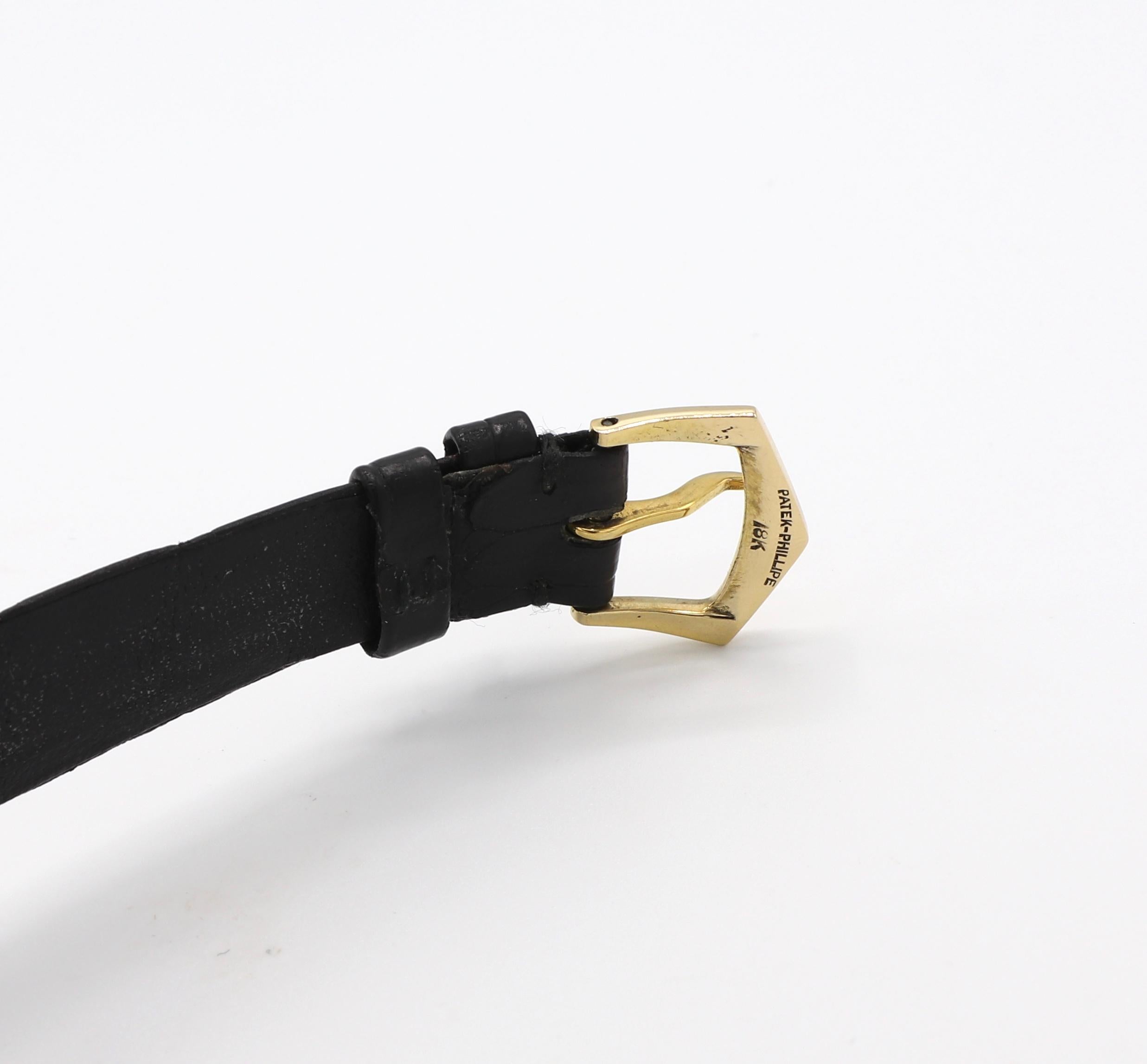 Women's or Men's Patek Philippe Calatrava 18 Karat Yellow Gold Reference 3470 Watch