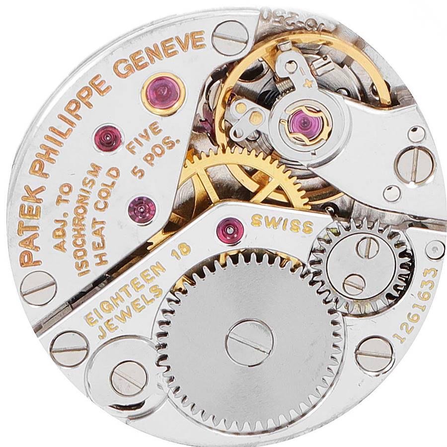 Patek Philippe Calatrava 18k Yellow Gold Silver Dial Ladies Watch 4184 For Sale 1