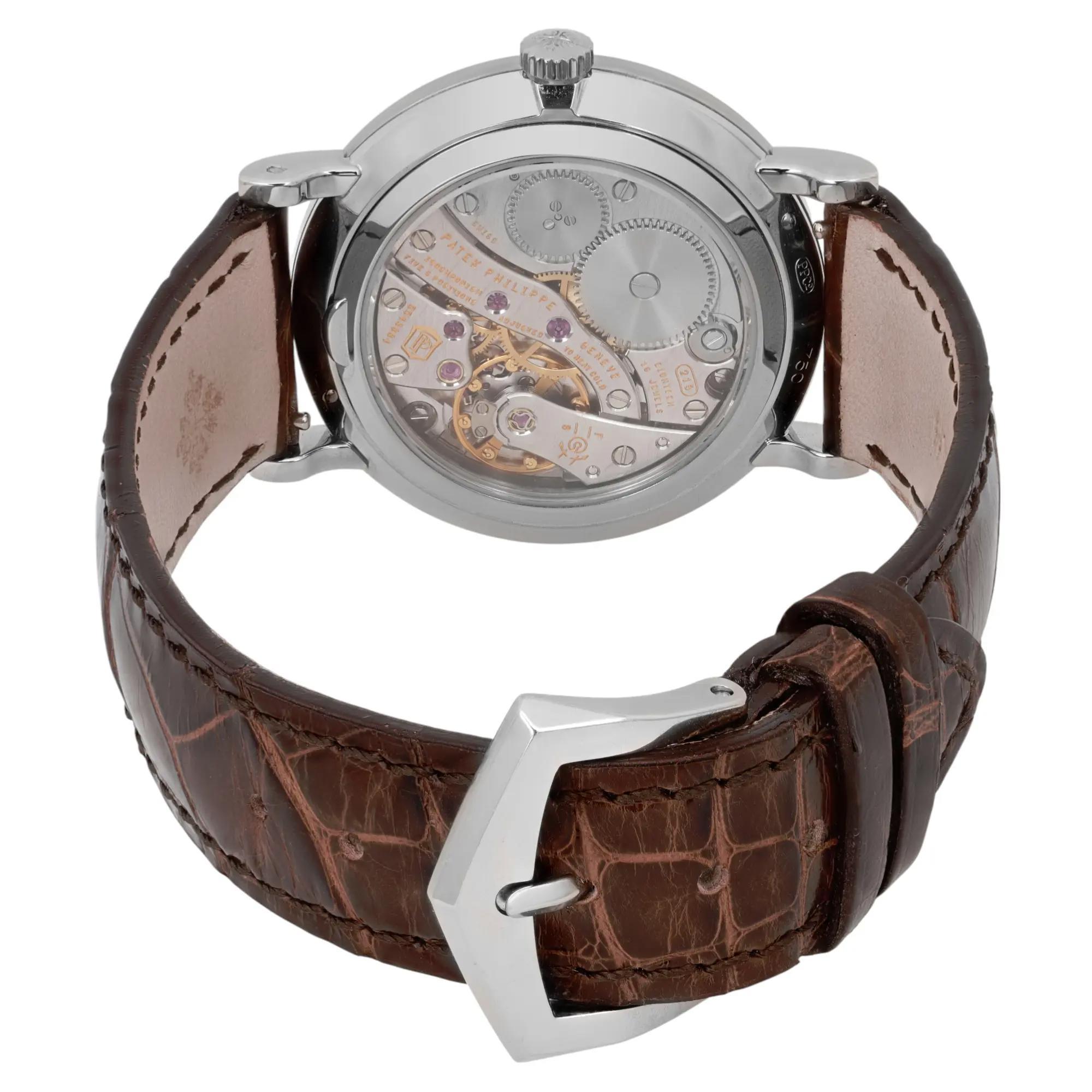 Patek Philippe Calatrava 31mm 18K White Gold White Dial Watch 7119G For Sale 1