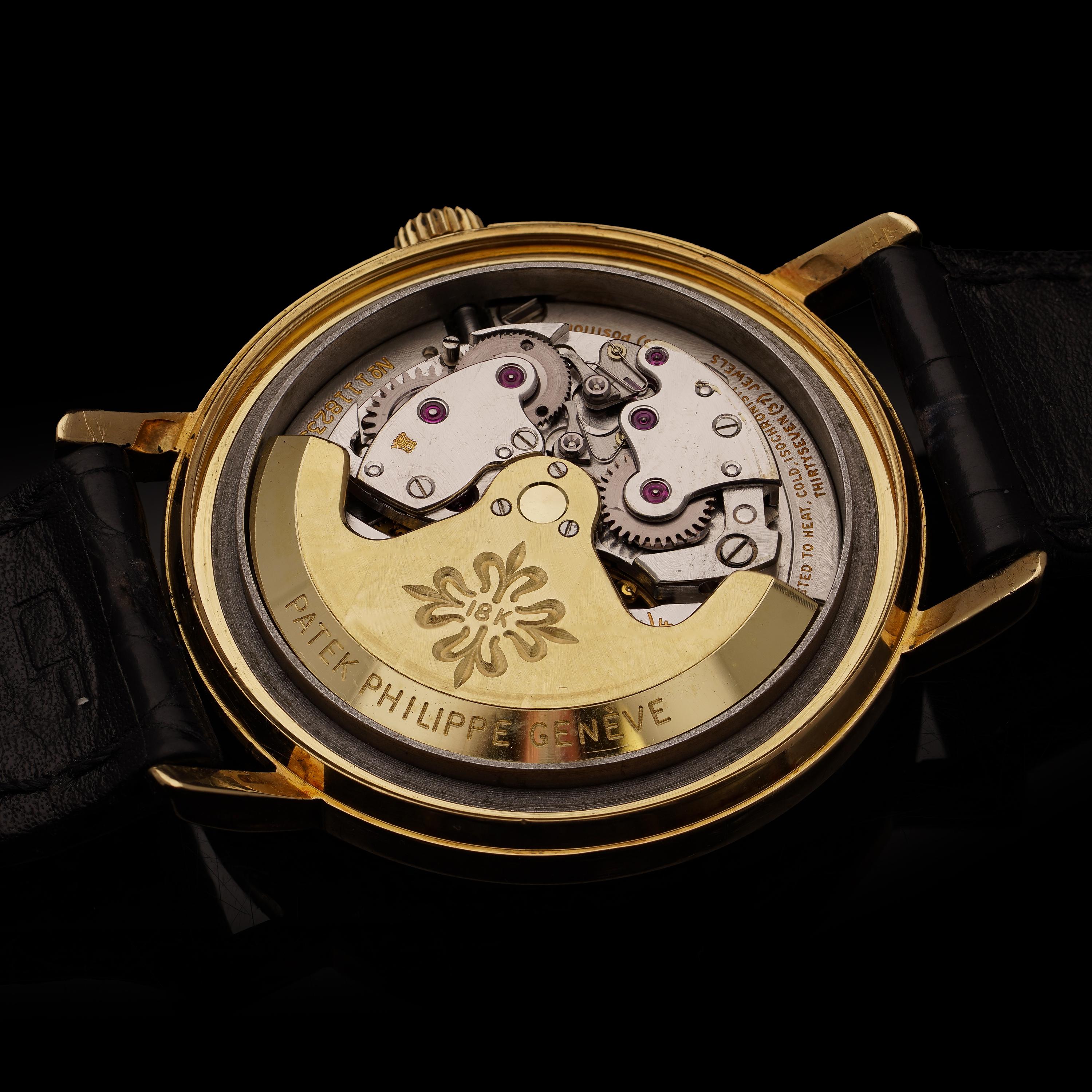 Patek Philippe - Calatrava - 3445 - 1971 - 18KT Gold Automatic, with papers. For Sale 3