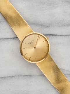 Patek Philippe Calatrava 3468-5 18K Yellow Gold Champagne Sunburst Dial Manual