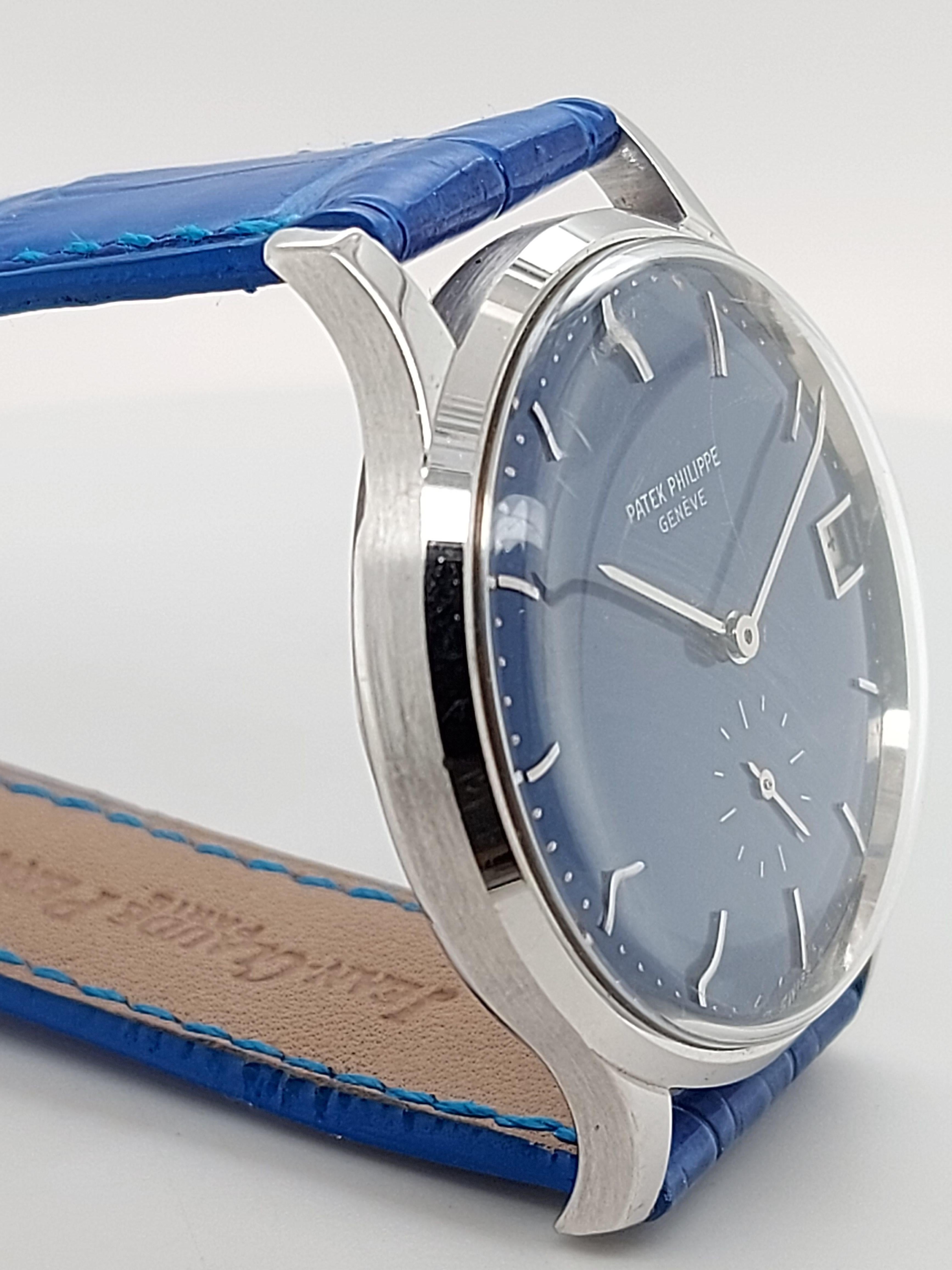 Patek Philippe Calatrava 3514 Wristwatch, Automatic, White Gold Case, Blue Dial In Excellent Condition In Antwerp, BE