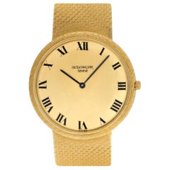 Patek Philippe Calatrava 3520 18 Karat Yellow Gold Gold Dial Manual Watch