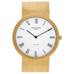 Patek Philippe Calatrava 3520D 18 Karat Yellow Gold Manual Watch