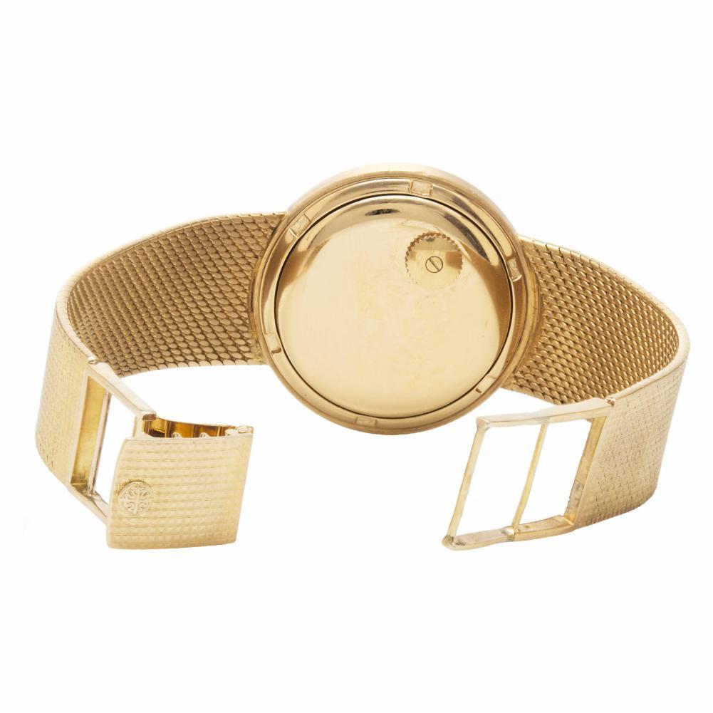 Patek Philippe Calatrava 3563-3:: goldenes Zifferblatt:: zertifiziert und mit Garantie 2