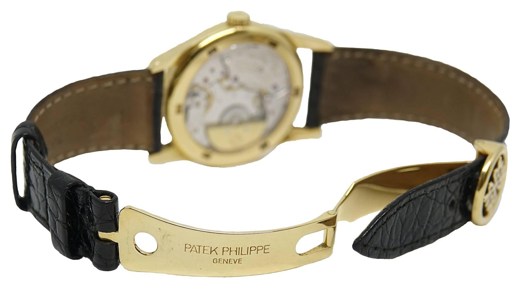 Patek Philippe Calatrava 5000-J Yellow Gold Watch For Sale 1