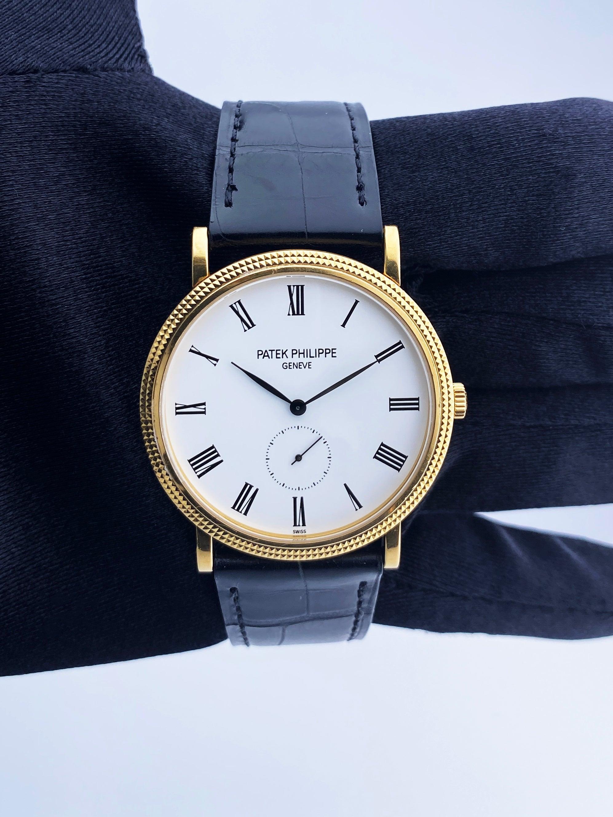 Patek Philippe Calatrava 5119j 18k Yellow Gold Mens Watch with Papers In Excellent Condition In Great Neck, NY