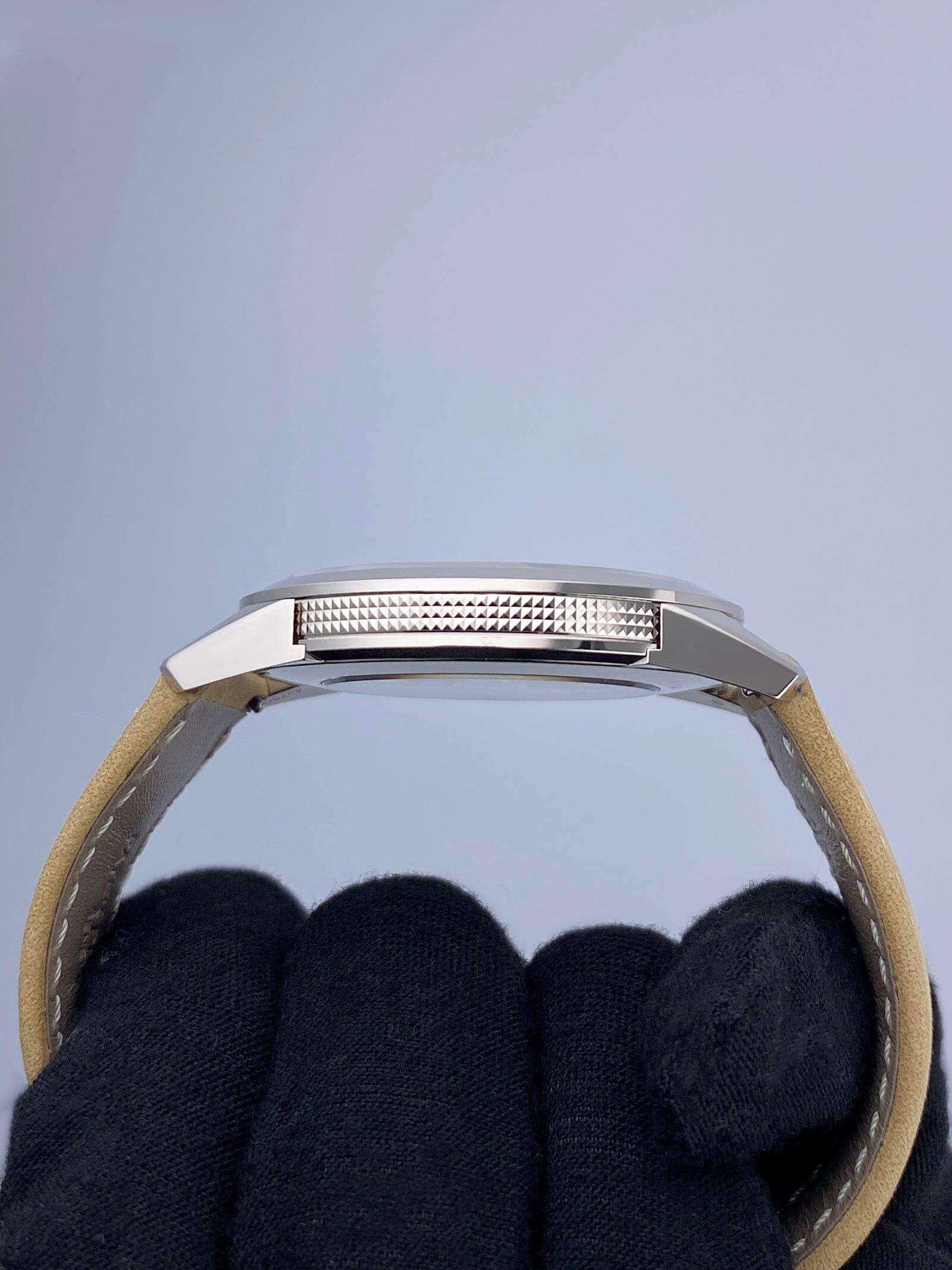 Patek Philippe Calatrava 5226G-001 Herrenuhr Box Papiere im Angebot 2