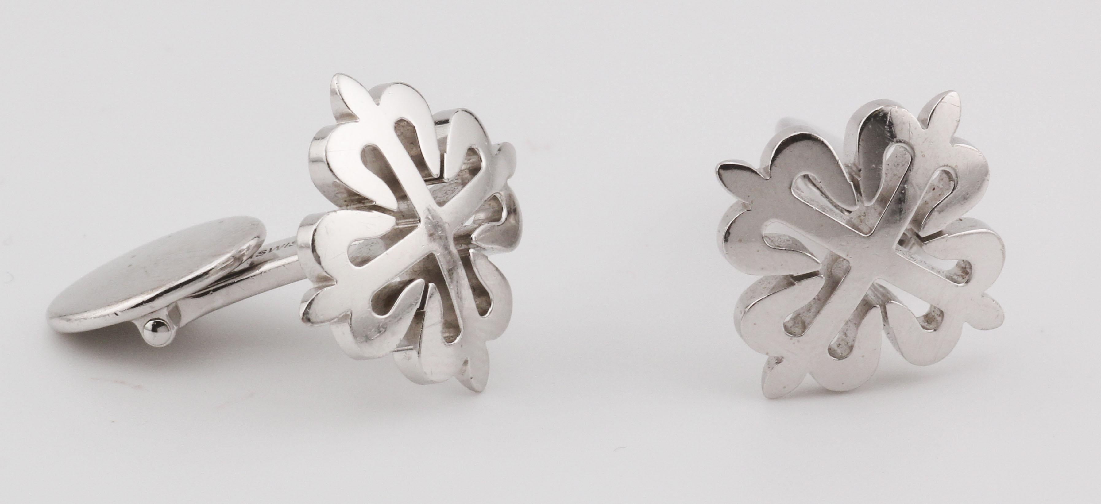 Indulge in the epitome of sophistication and understated luxury with the Patek Philippe Calatrava Cross 18K White Gold Cufflinks (Model: 2059083GR001). These cufflinks are not just accessories; they are an embodiment of Patek Philippe's legacy of