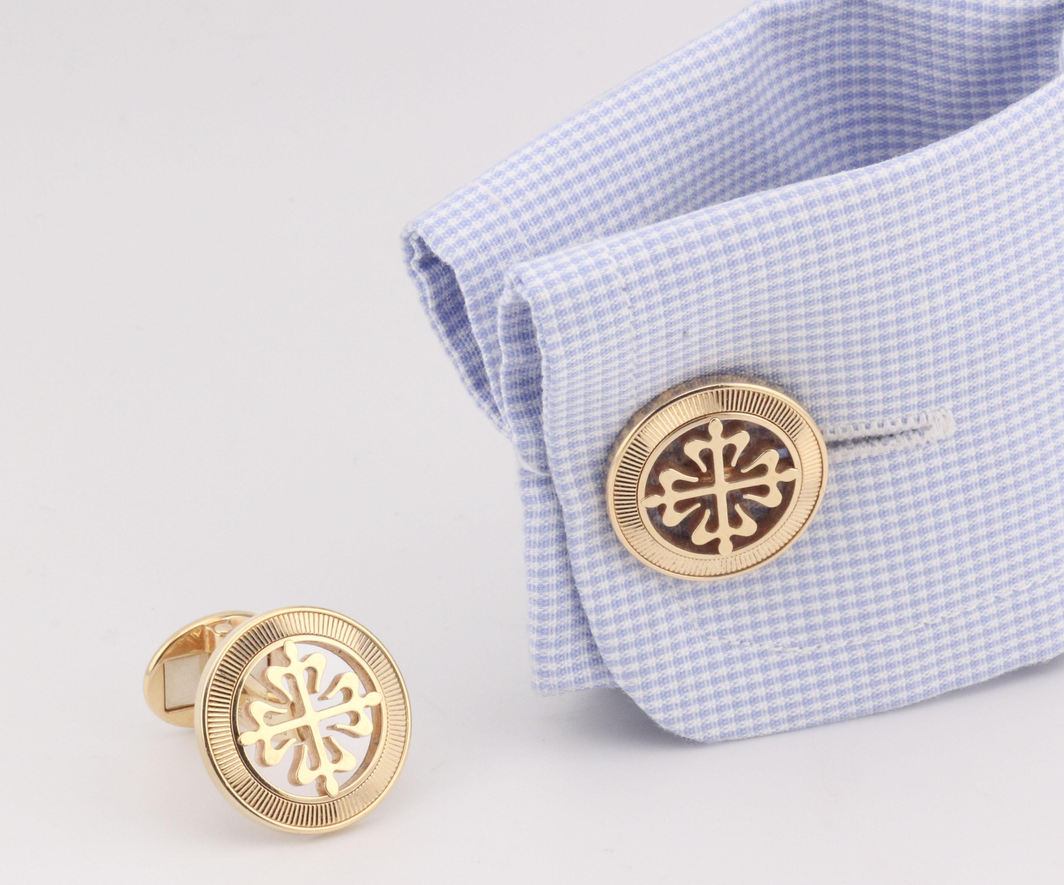 Patek Philippe Calatrava Cross 18k Yellow Gold Cufflinks In Excellent Condition For Sale In Simpsonville, SC