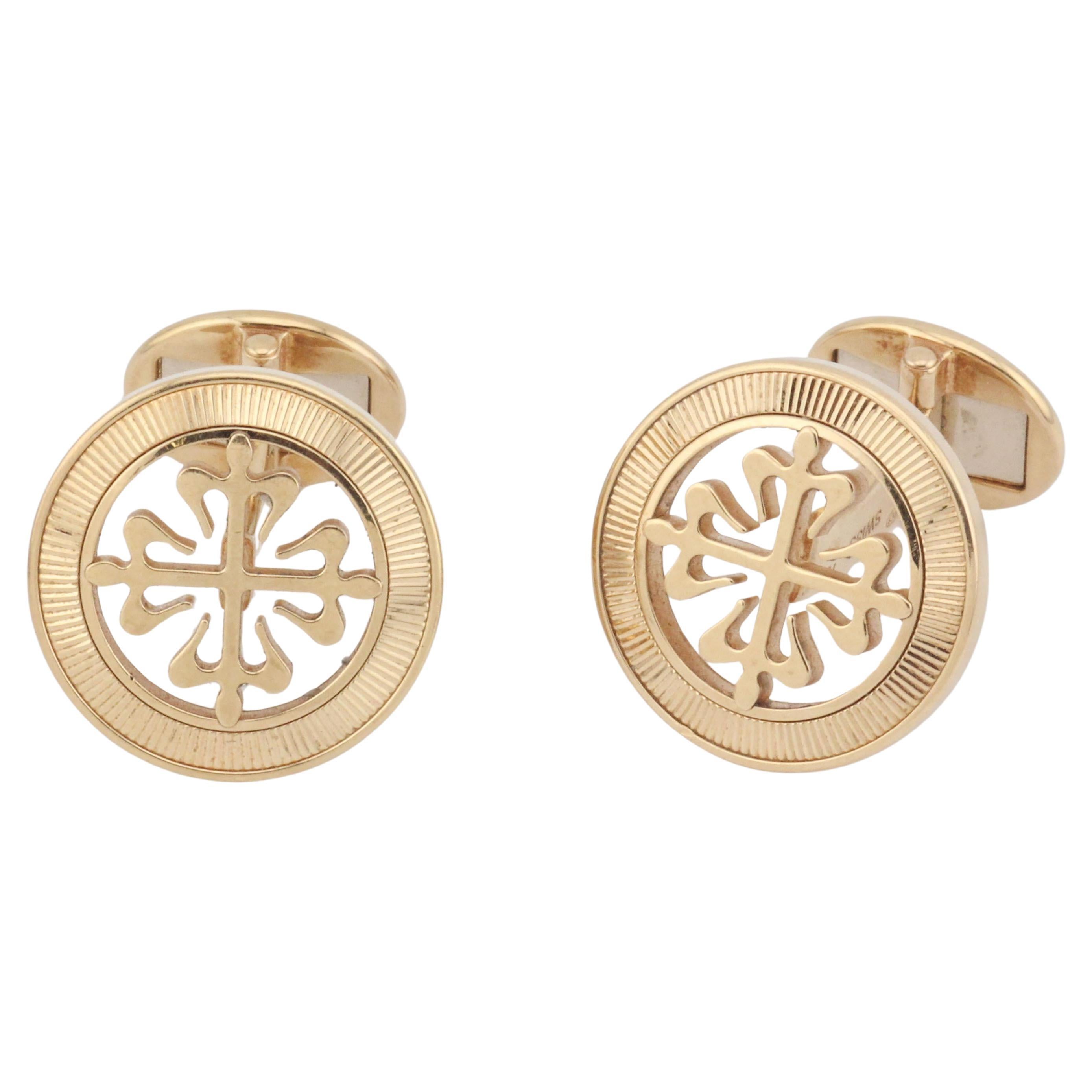 Patek Philippe Calatrava Cross 18k Yellow Gold Cufflinks For Sale