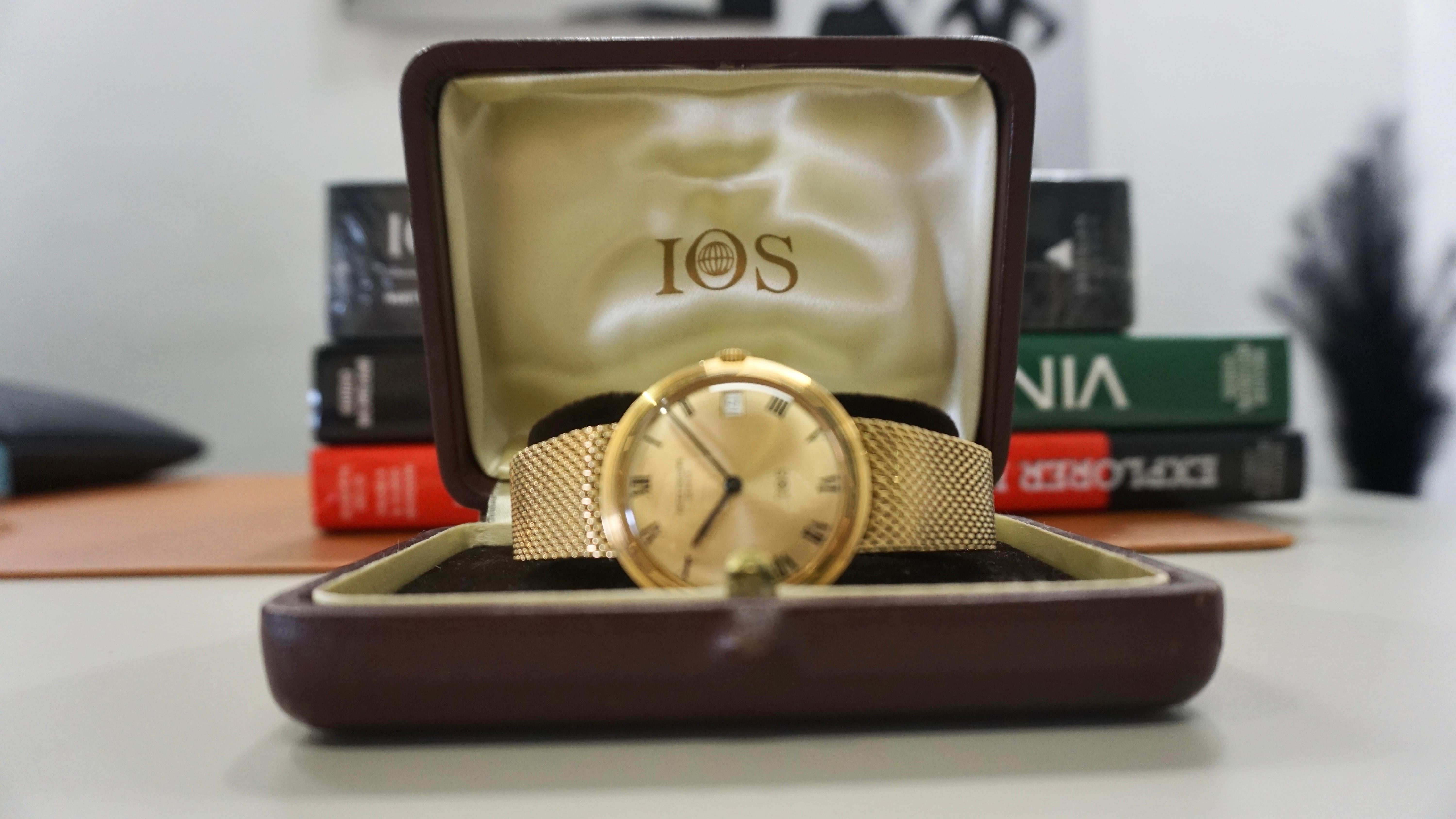 Reloj Patek Philippe Calatrava IOS Million Dollar Associate de oro amarillo 3656/1J en venta 10